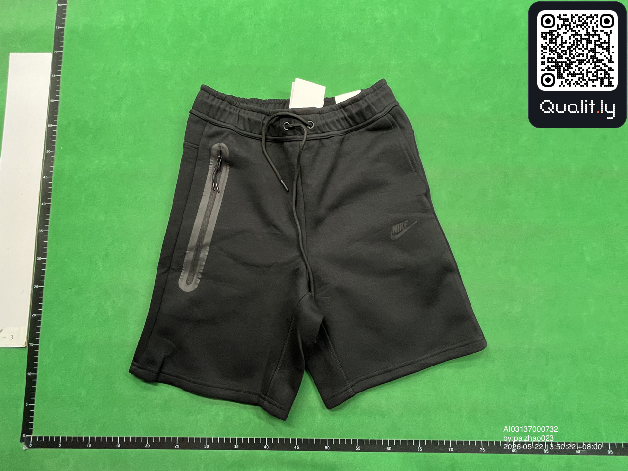 短裤 QC 照片 3 / 30