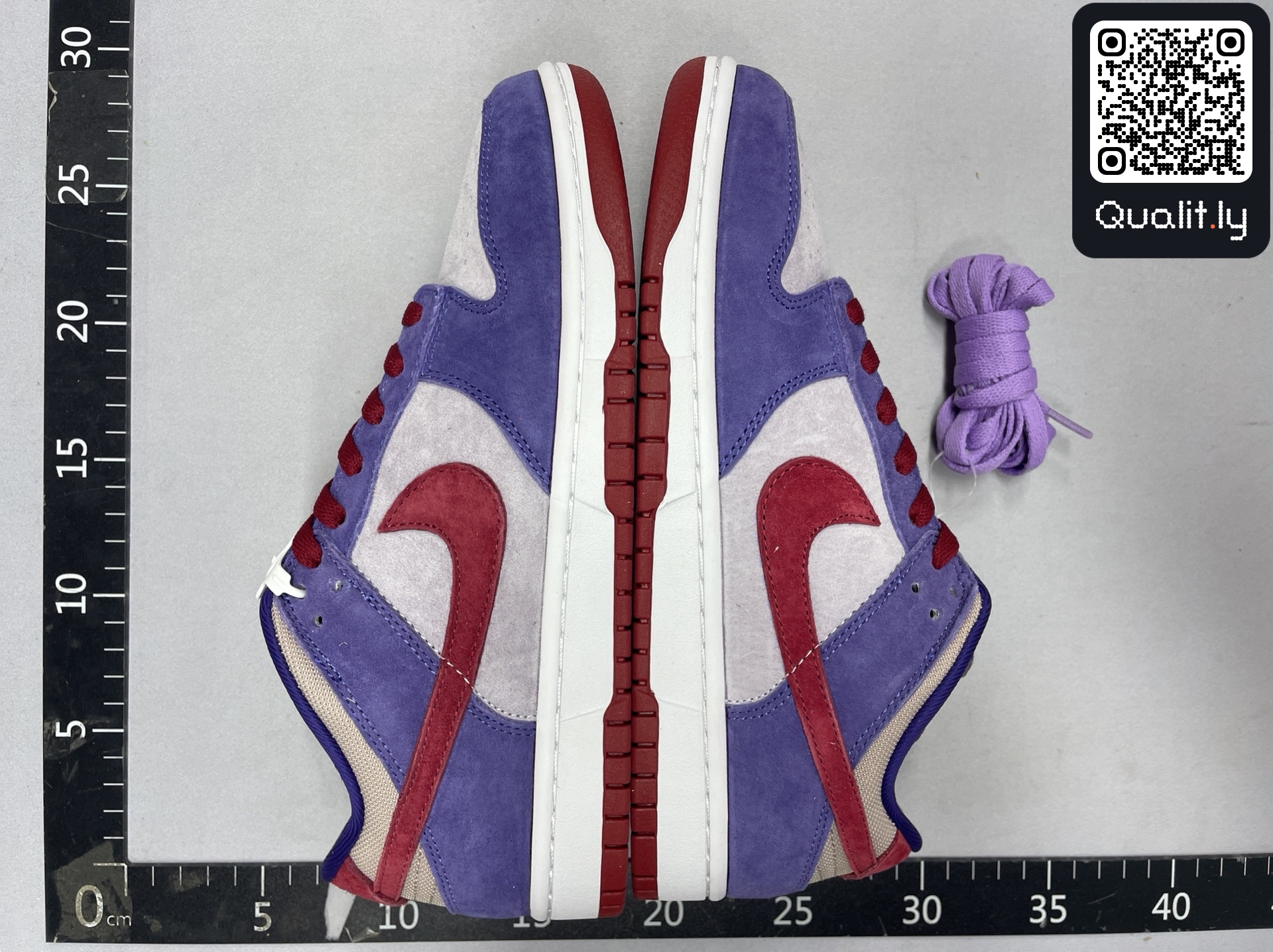 Sneakers — QC-foto 2 av 6