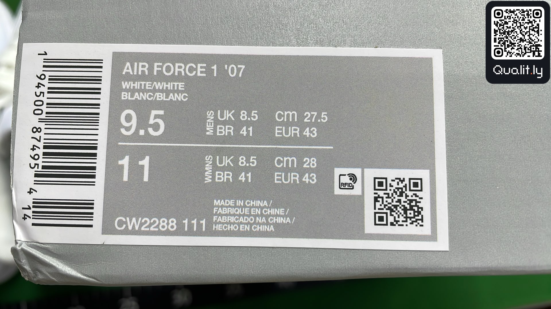 Sneakers — foto QC 2 di 283