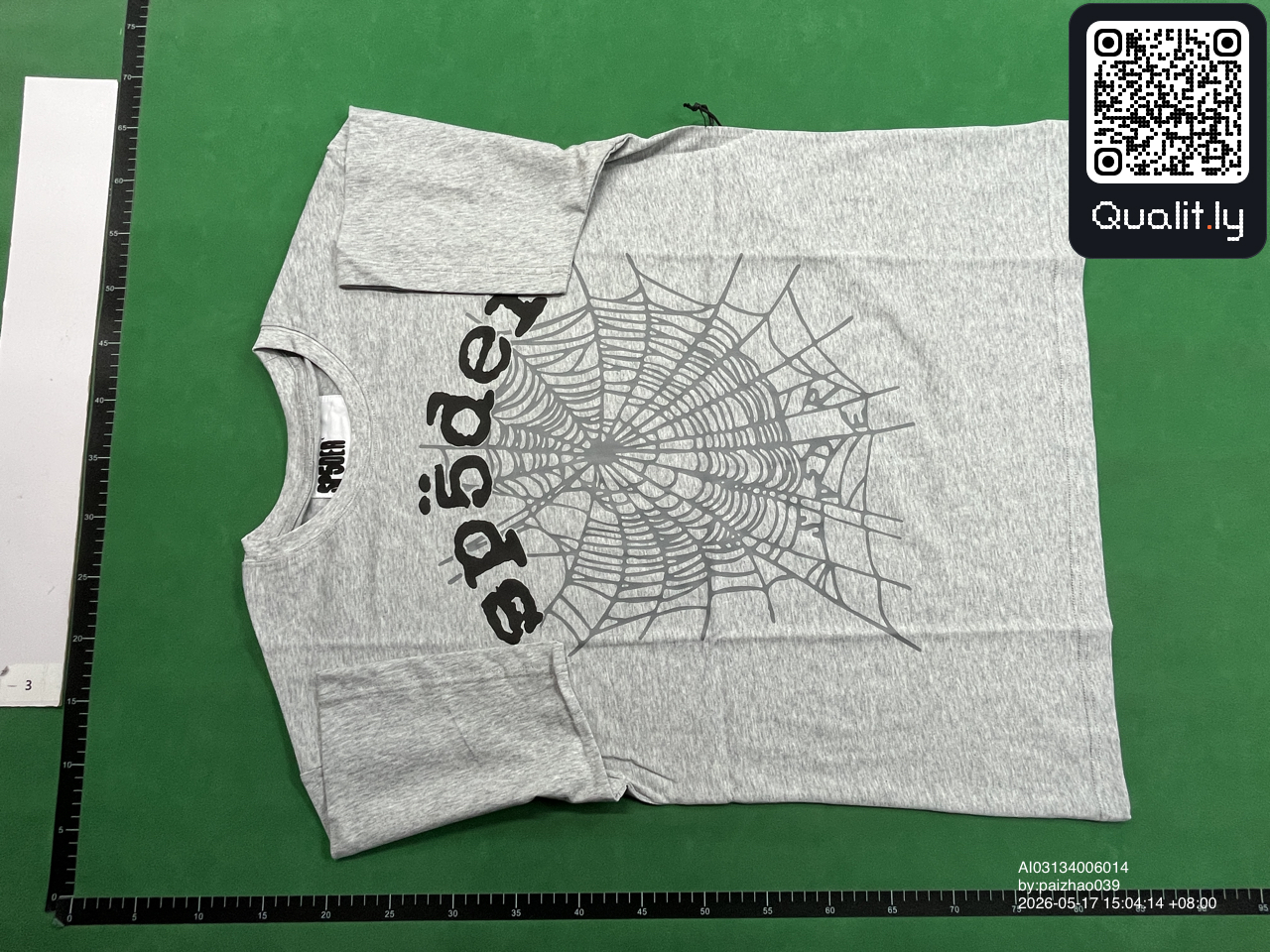 T-shirt — photo QC 3 sur 18