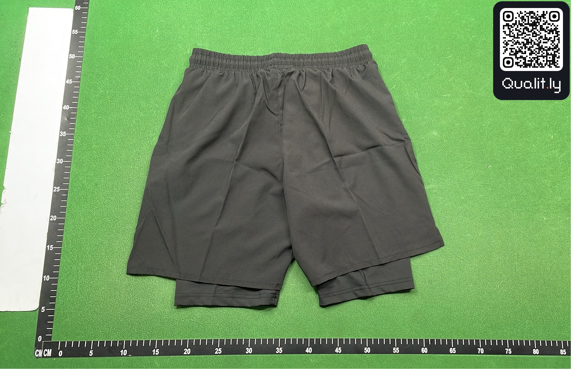 短裤 QC 照片 3 / 8