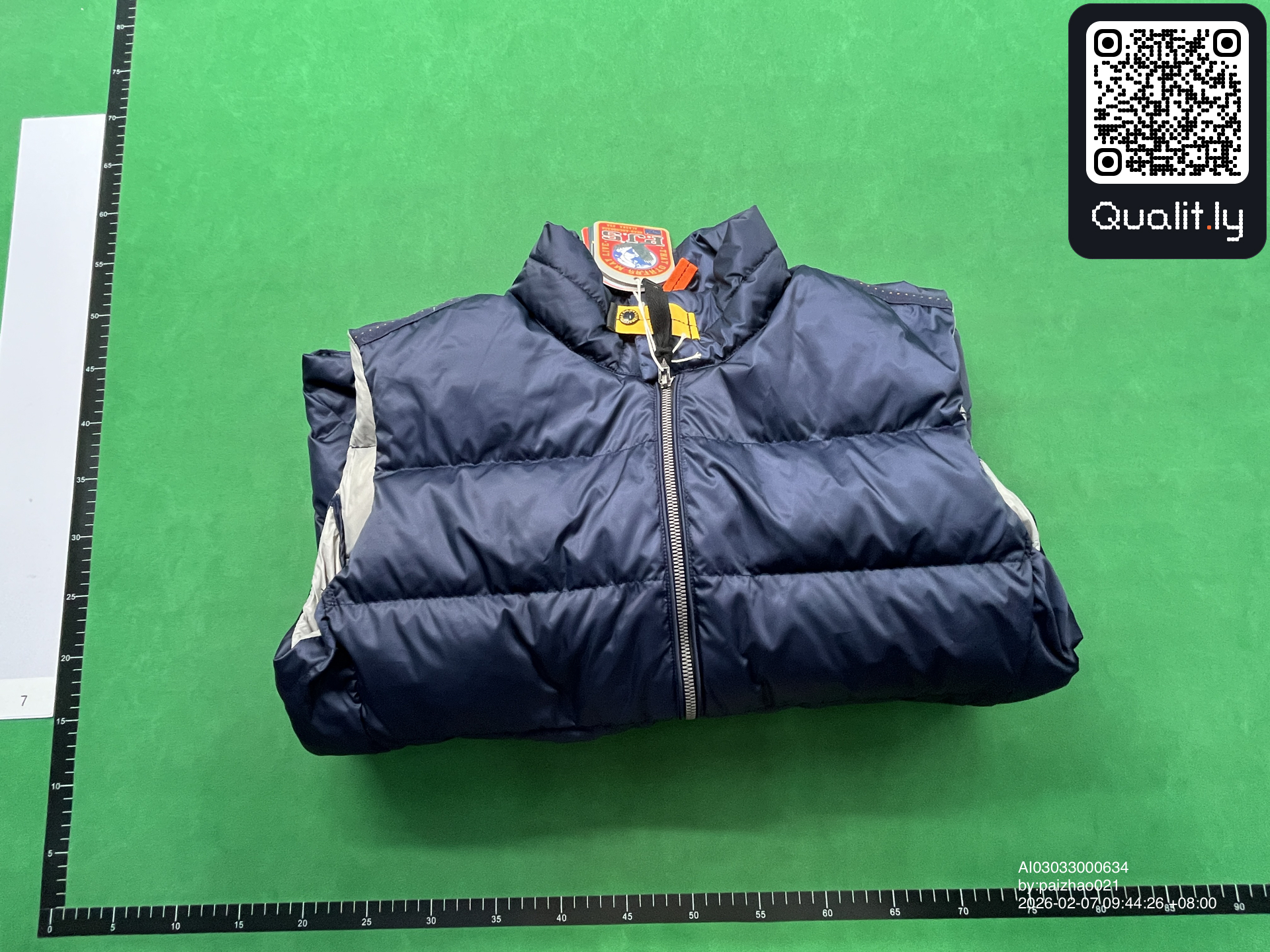 Jacket QC photo 1 of 42