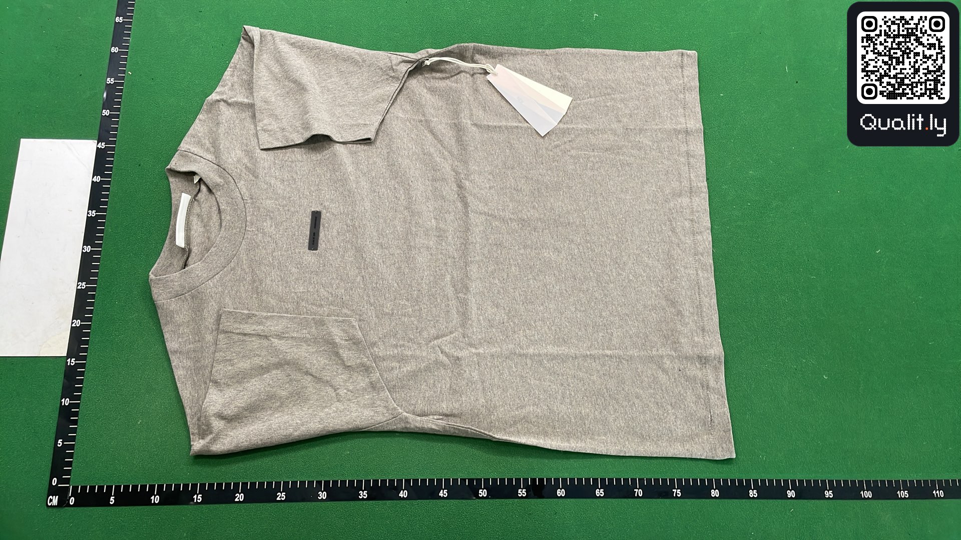 T-shirt QC photo 2 of 157