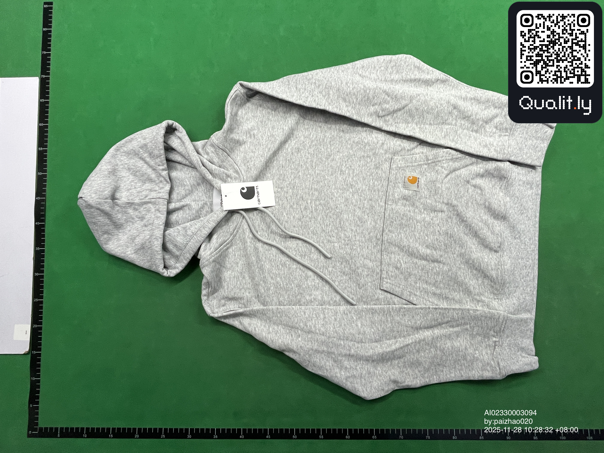 Felpa con cappuccio — foto QC 3 di 8