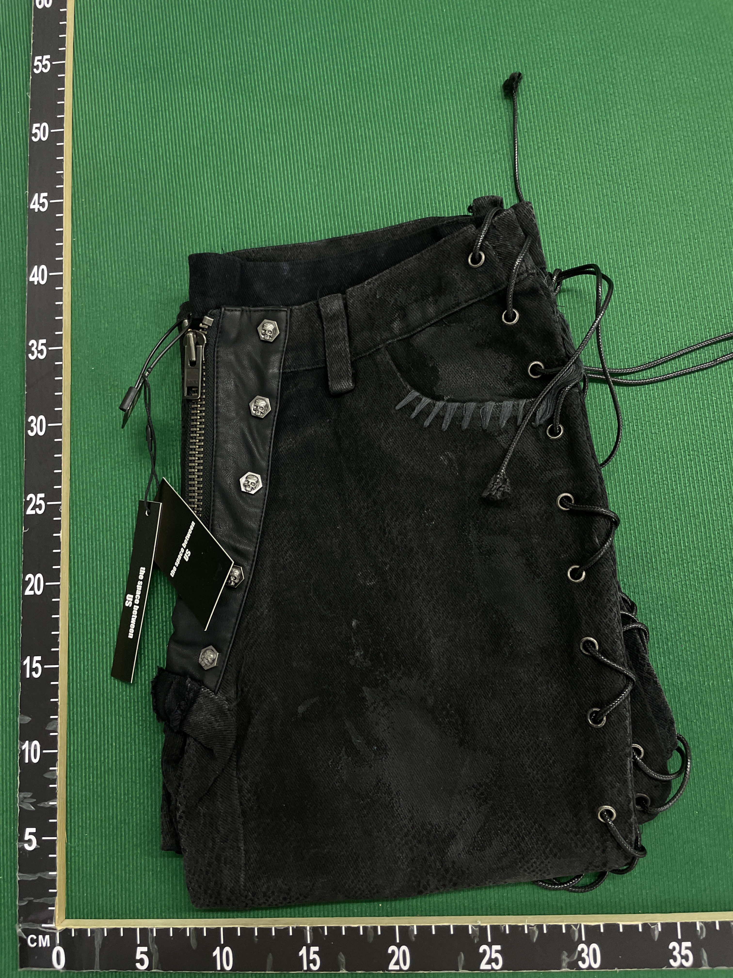 Foto QC 2 di 19