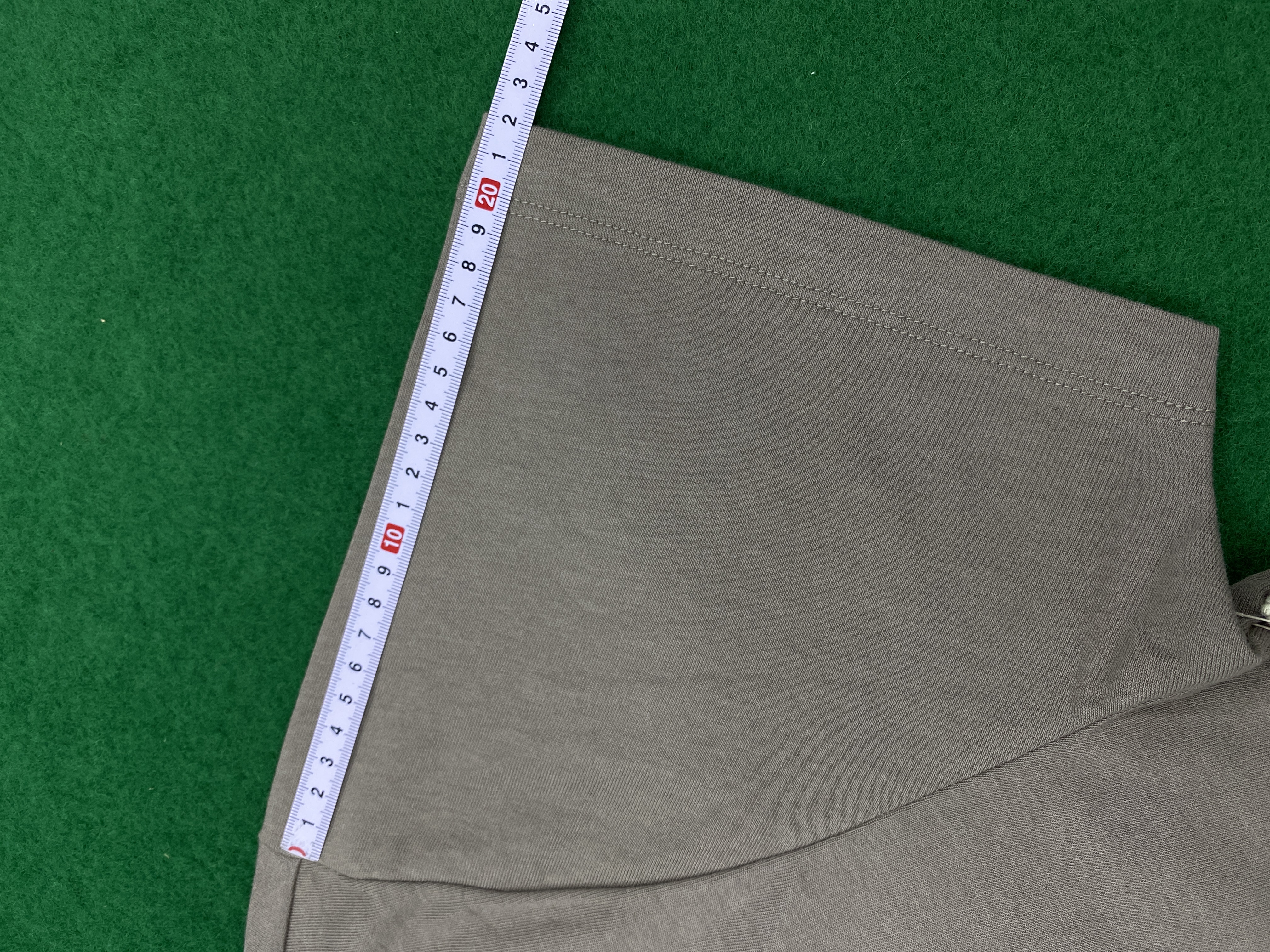 T-shirt — foto QC 3 di 19