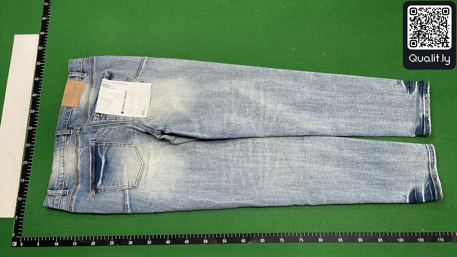 Blugi — fotografie QC 3 din 12