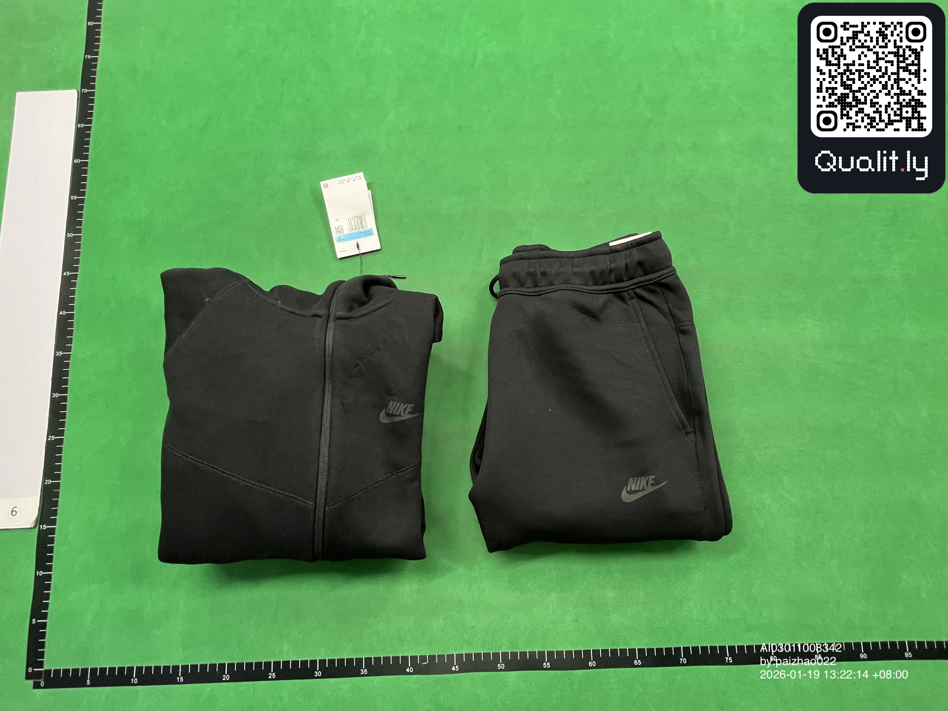 Jacke — QC-Foto 1 von 16