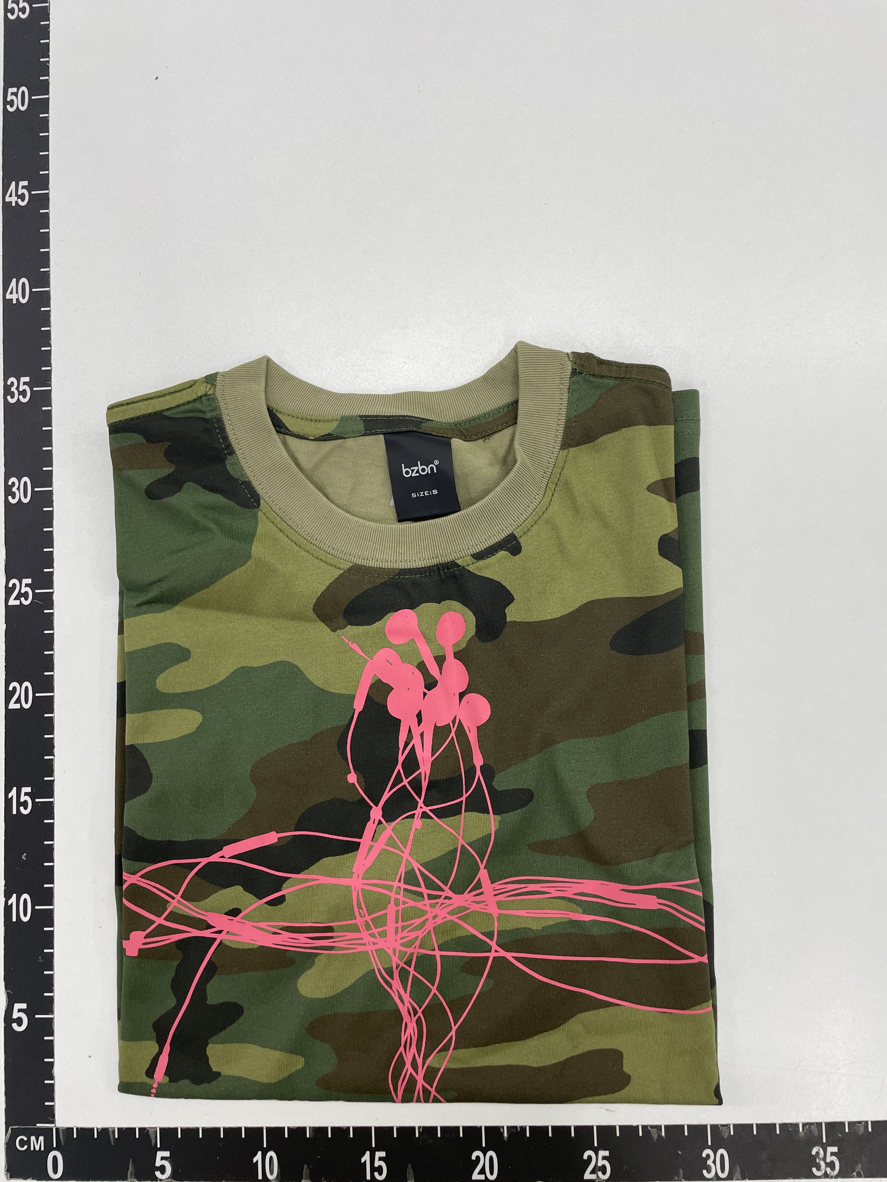 T-shirt — photo QC 1 sur 19