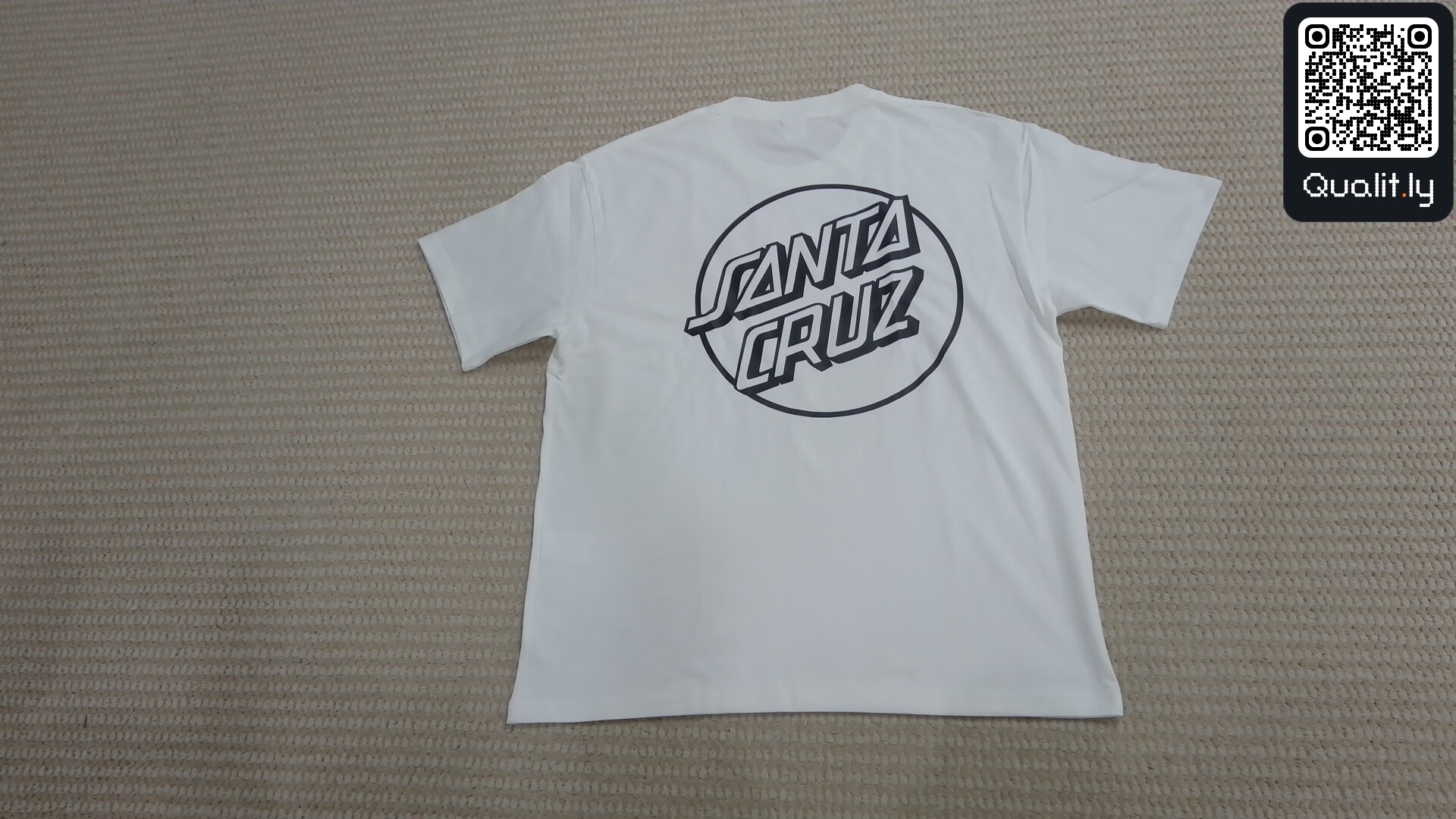 Camiseta — foto QC 2 de 13