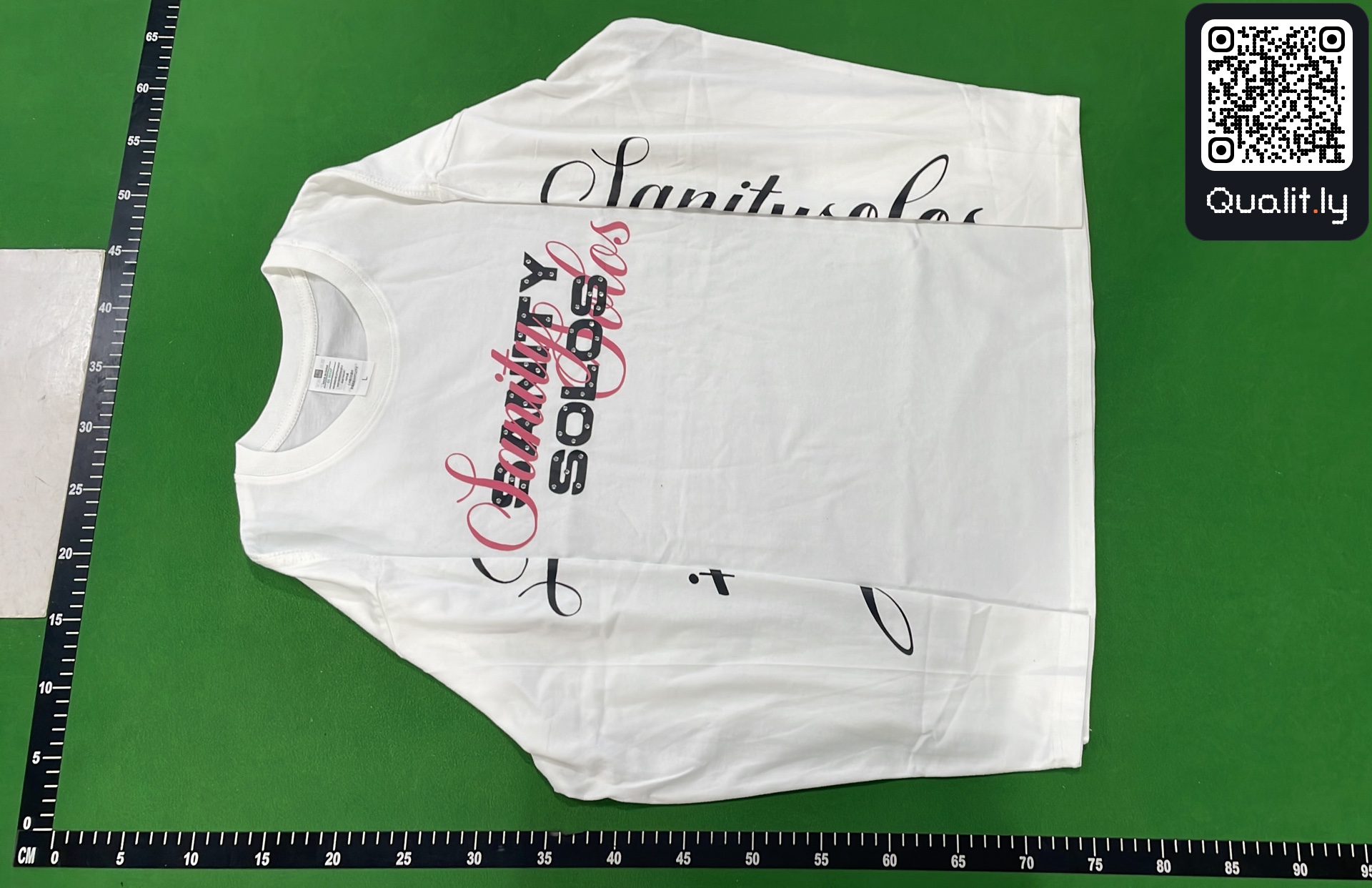 T-shirt QC photo 2 of 30