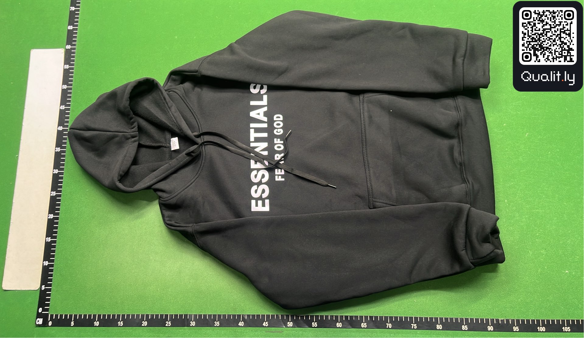 Bluza z kapturem — zdjęcie QC 2 z 15