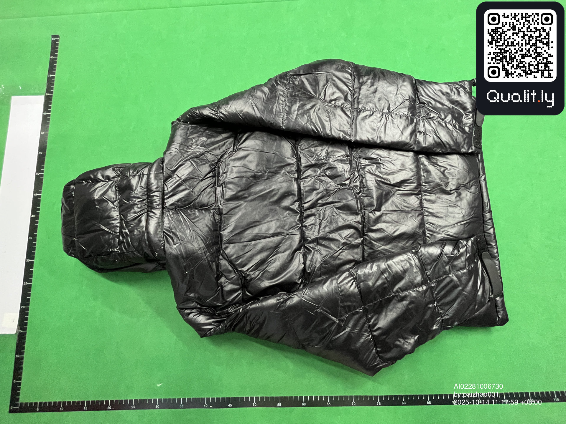 Jacket QC photo 3 of 62