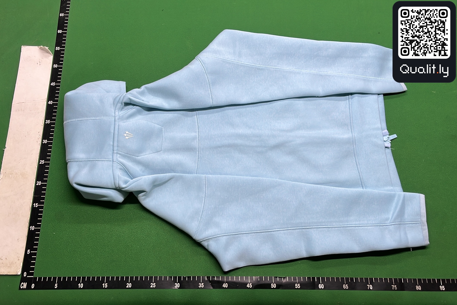 Jacket QC photo 3 of 44