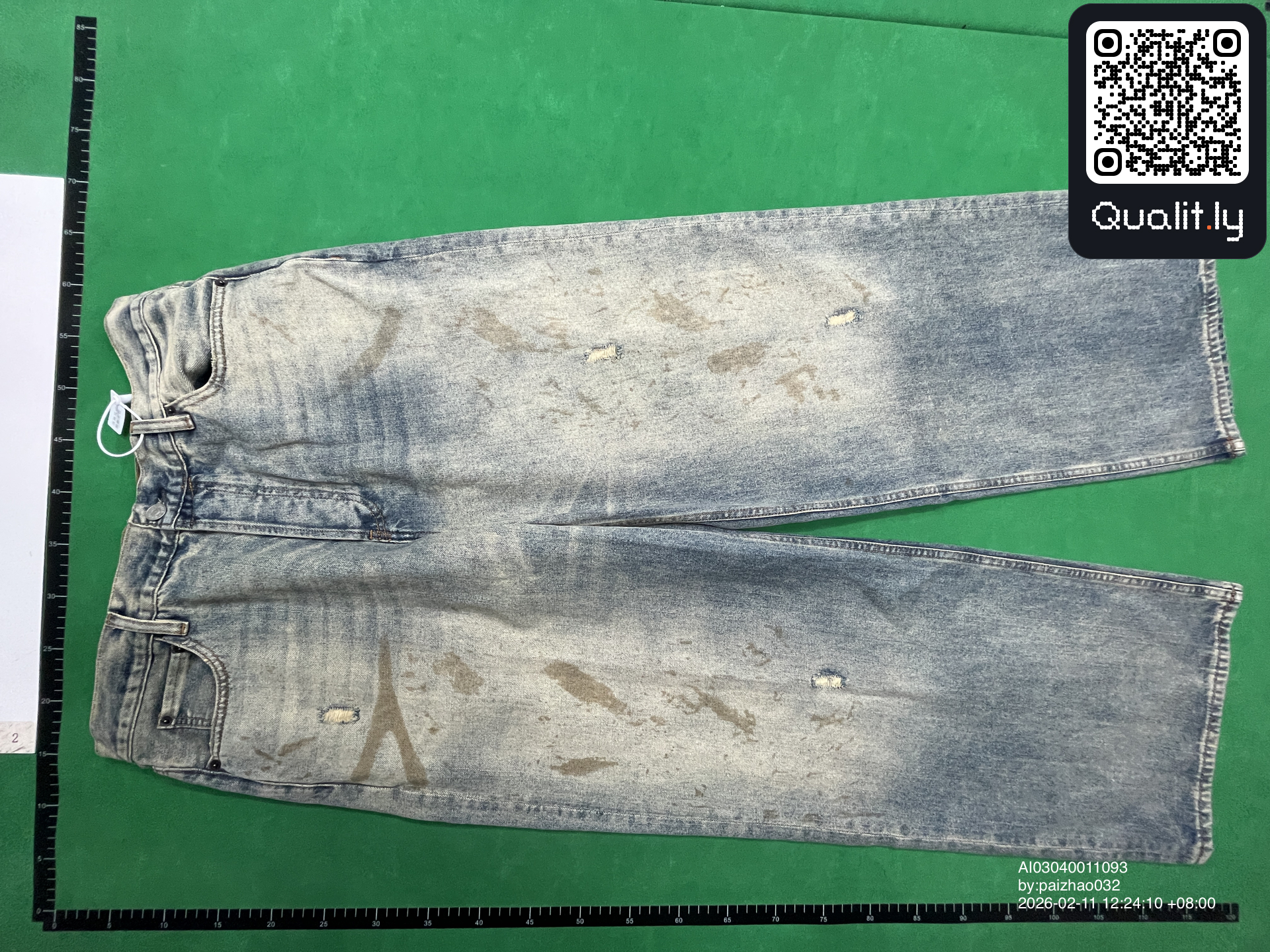 Jeans — foto QC 3 di 4