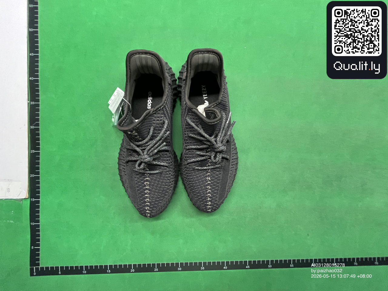 Sneaker — QC-Foto 1 von 10