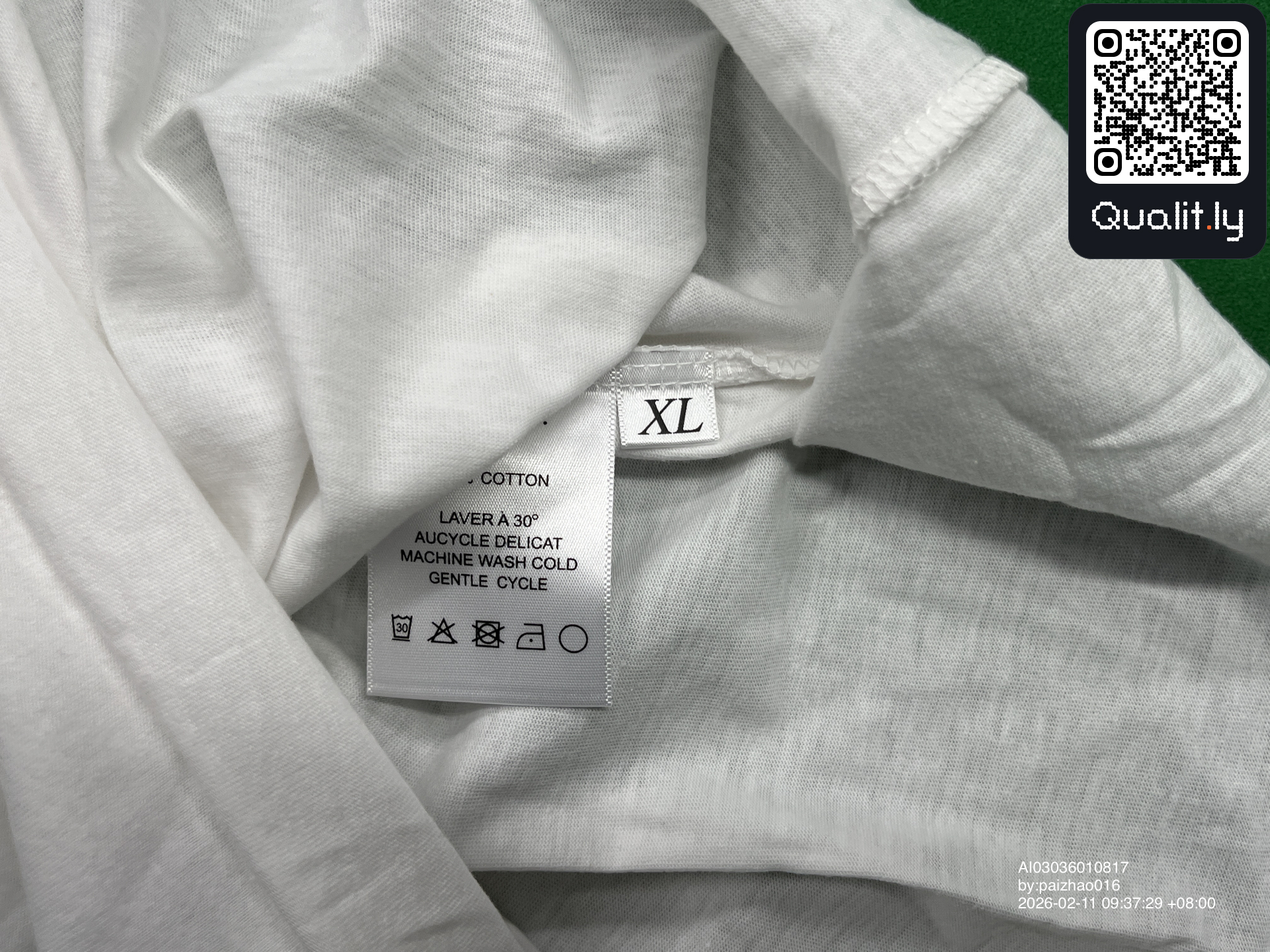 T-shirt — foto QC 1 di 46