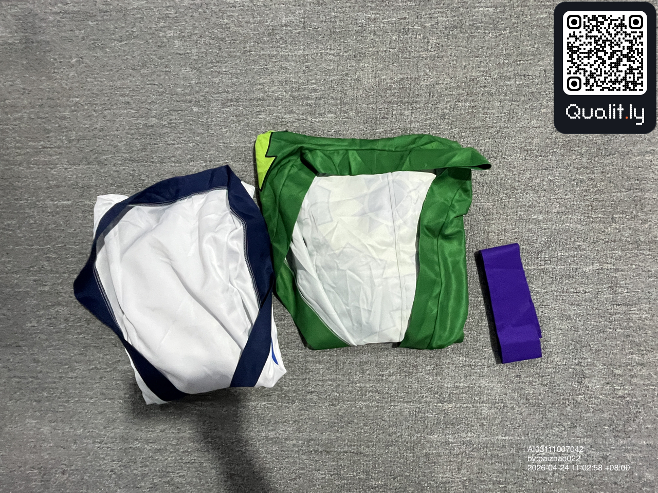 Foto QC 1 di 4