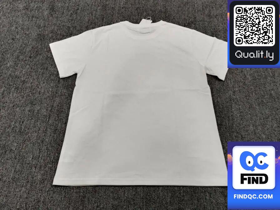 T-shirt QC photo 2 of 20