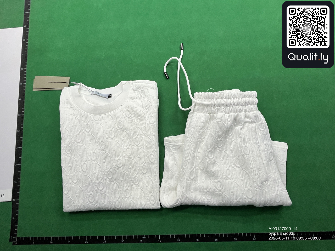 Foto QC 1 de 38