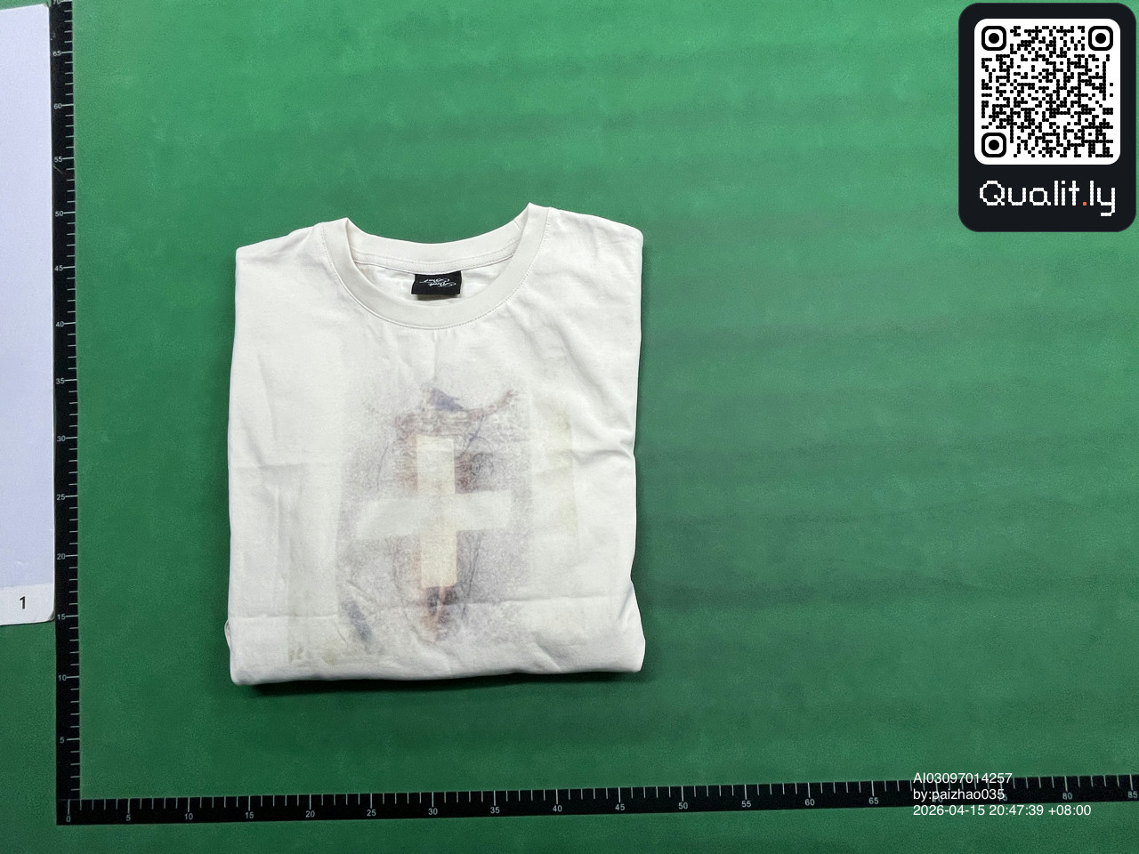T-shirt QC photo 1 of 50