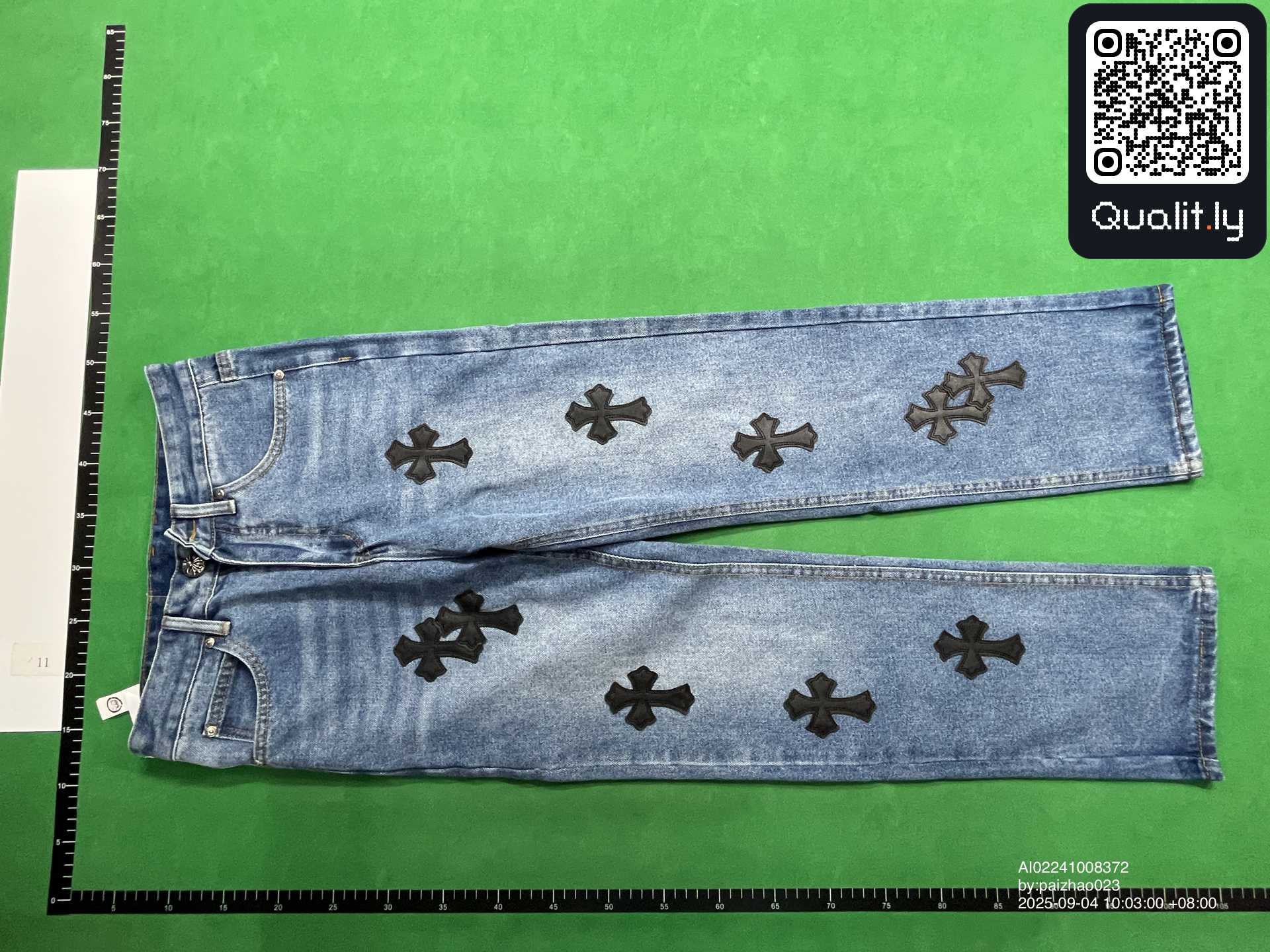 Pantaloni — fotografie QC 3 din 4