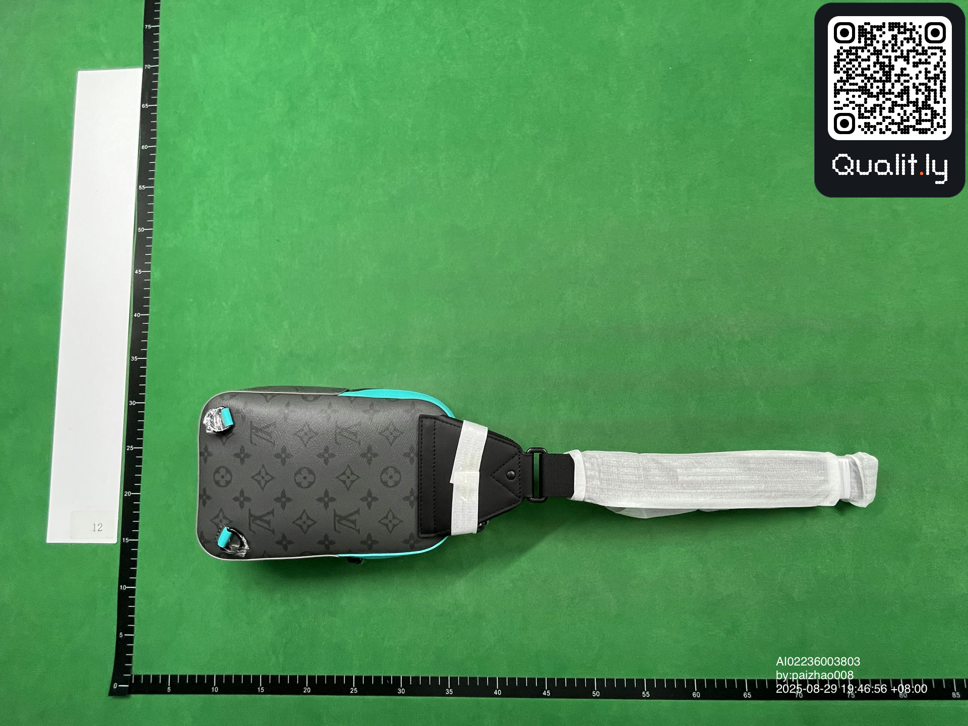Tasche — QC-Foto 2 von 23