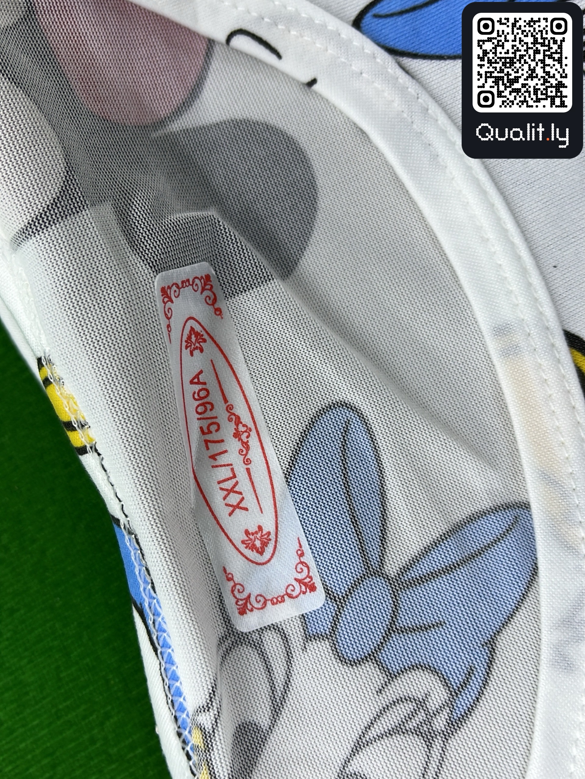 T-shirt — photo QC 1 sur 18
