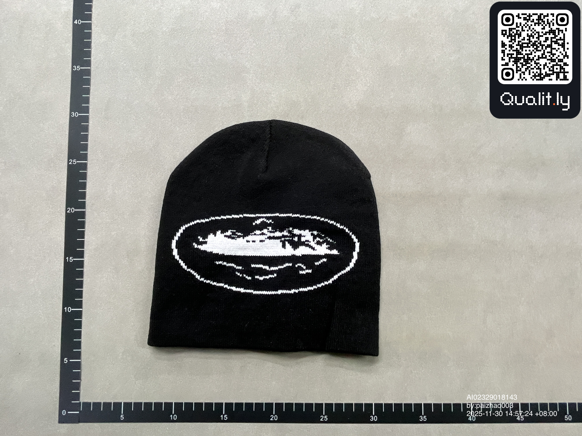 Beanie QC photo 3 of 10