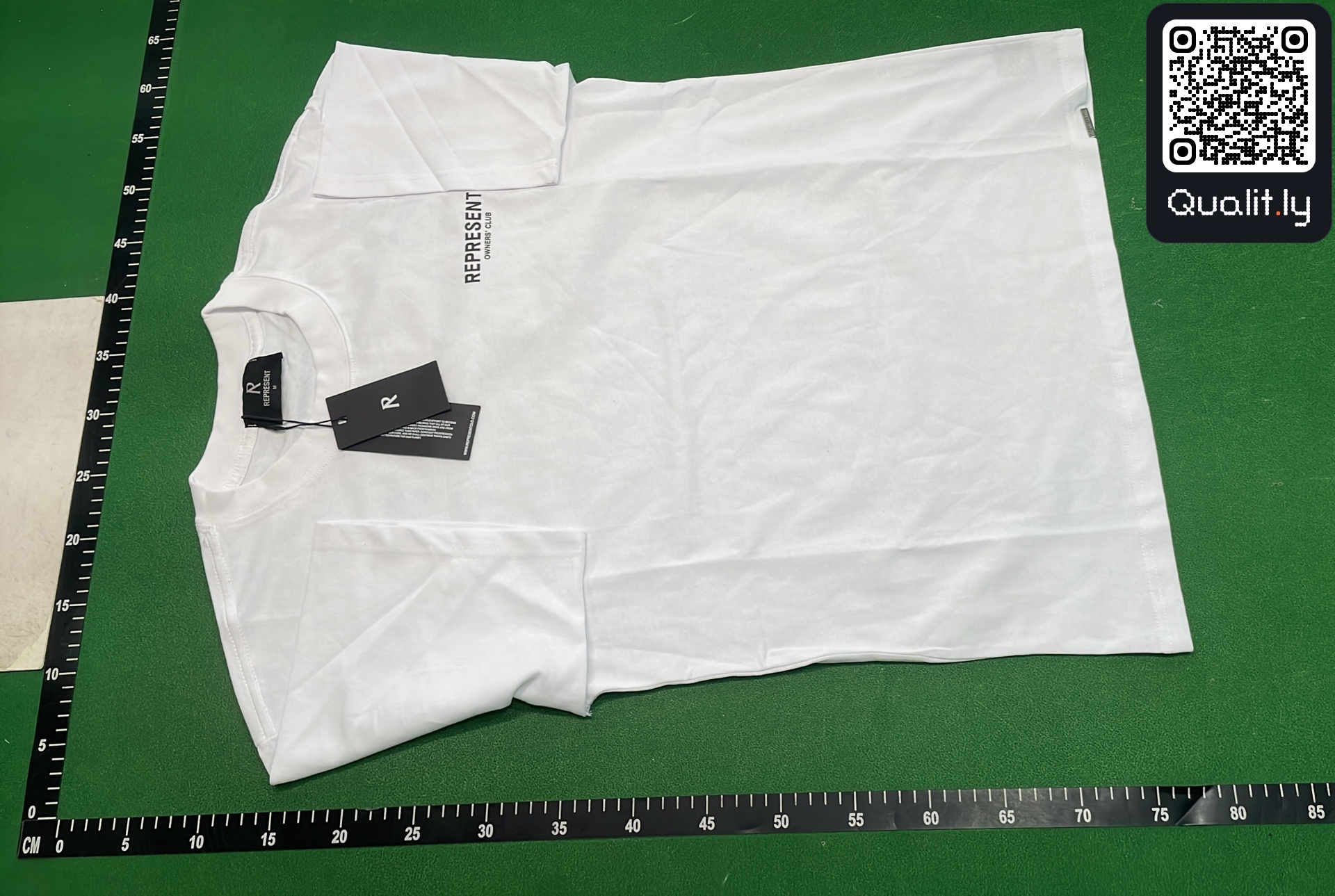 T-shirt — foto QC 2 di 42