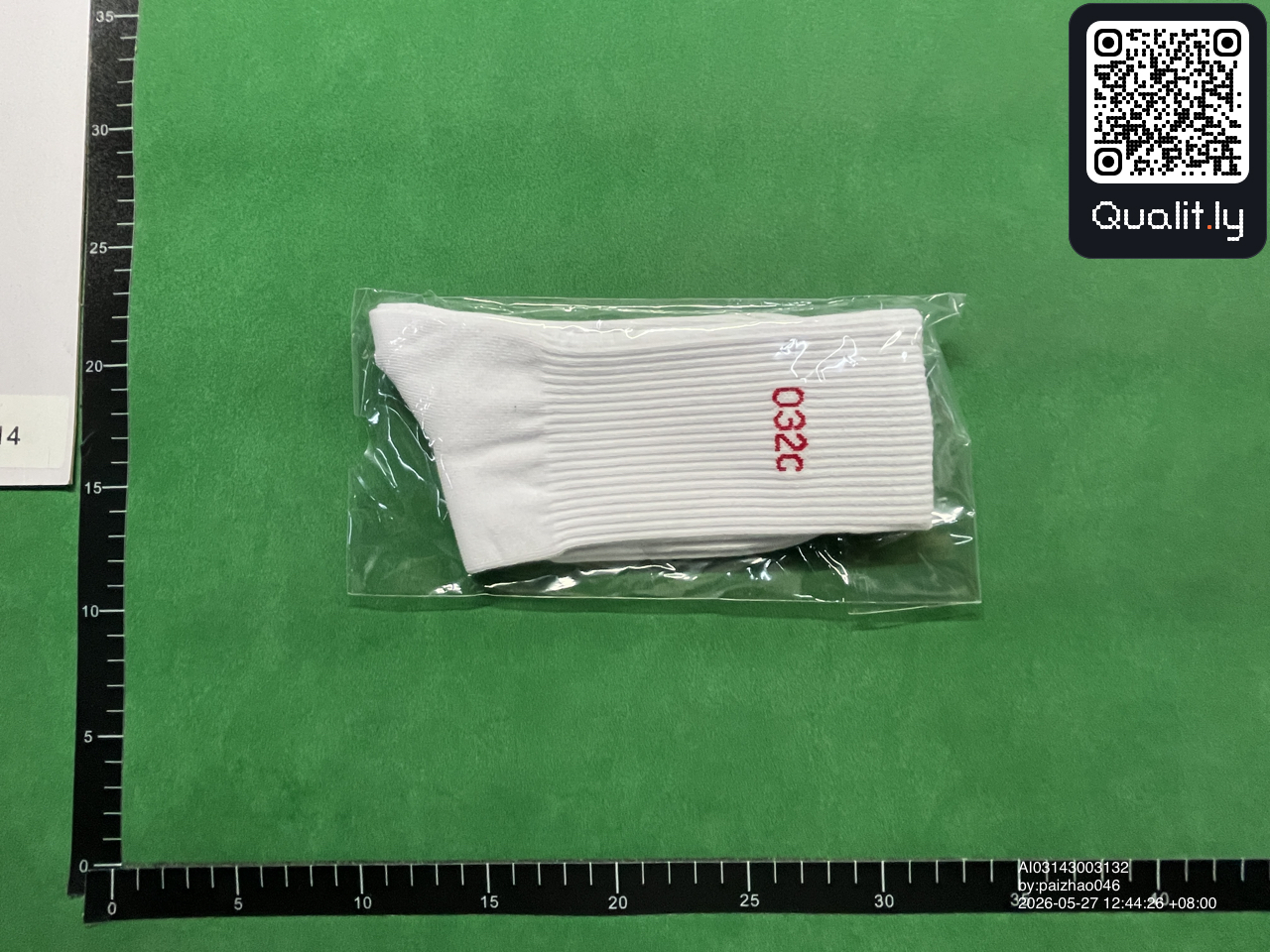 Socks QC photo 2 of 36