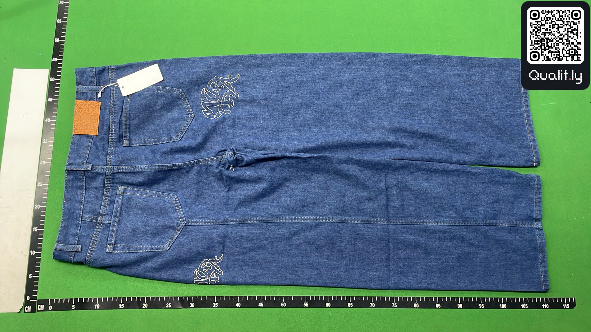 Jeans — QC-foto 3 van 4