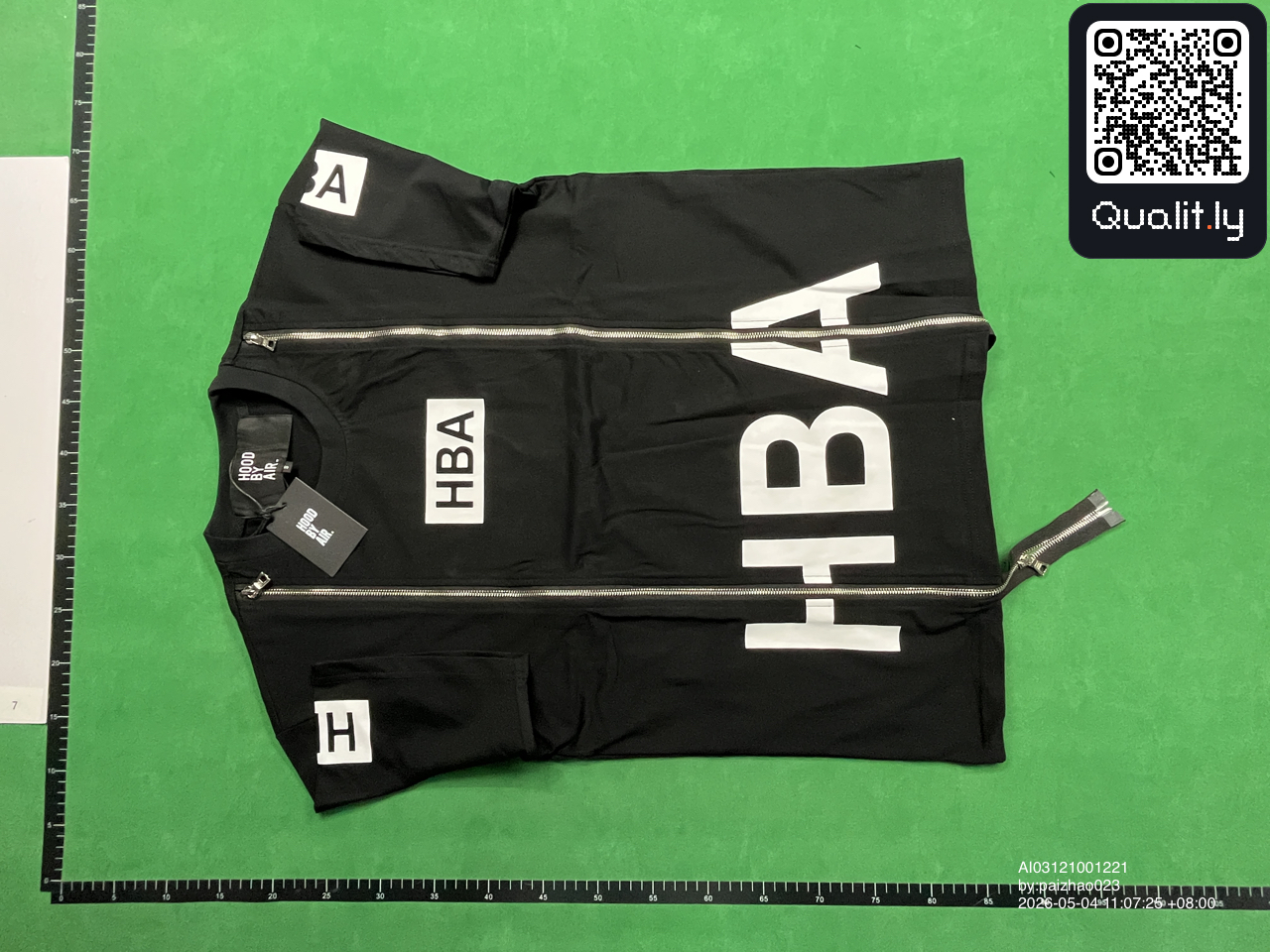 T恤 QC 照片 2 / 34