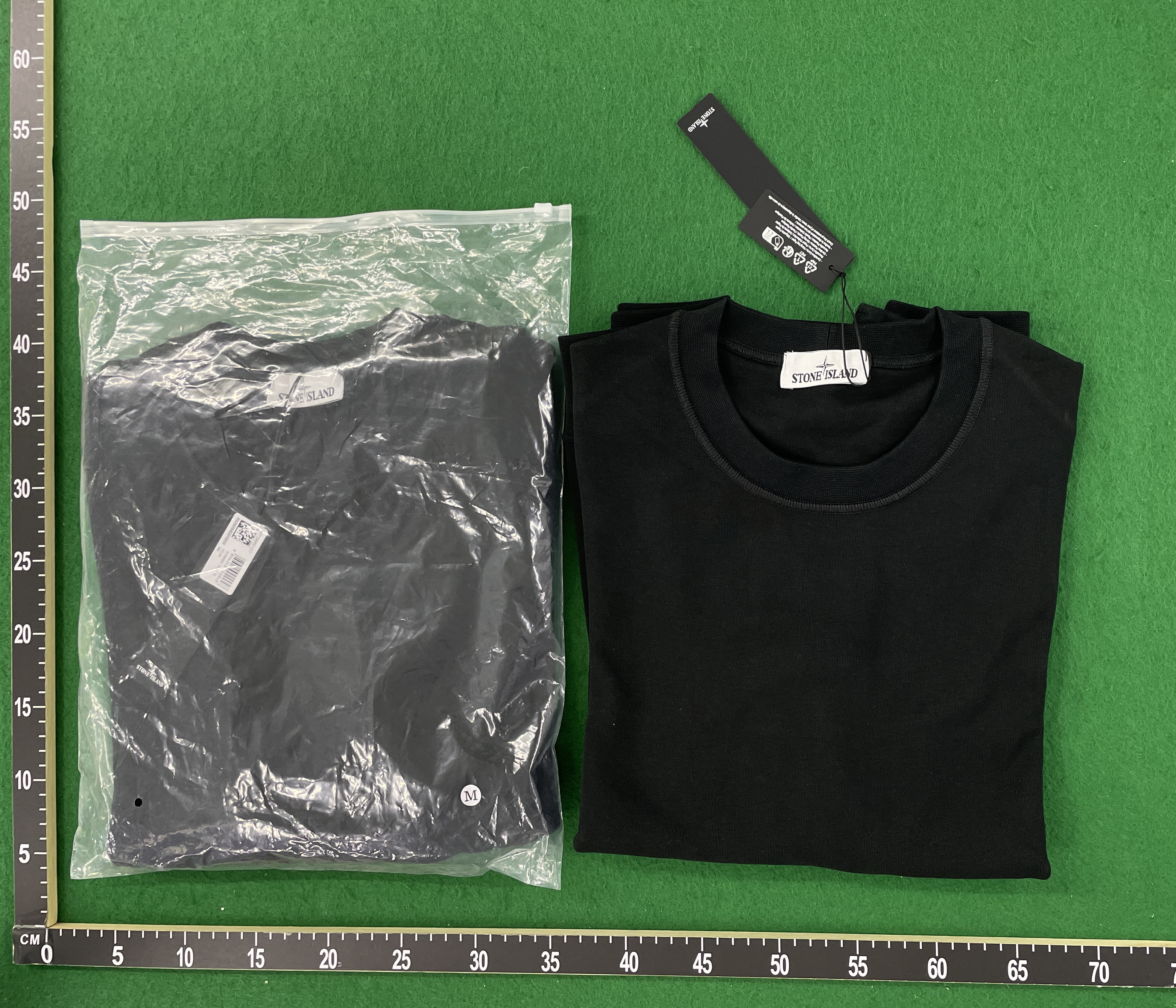卫衣 QC 照片 1 / 44