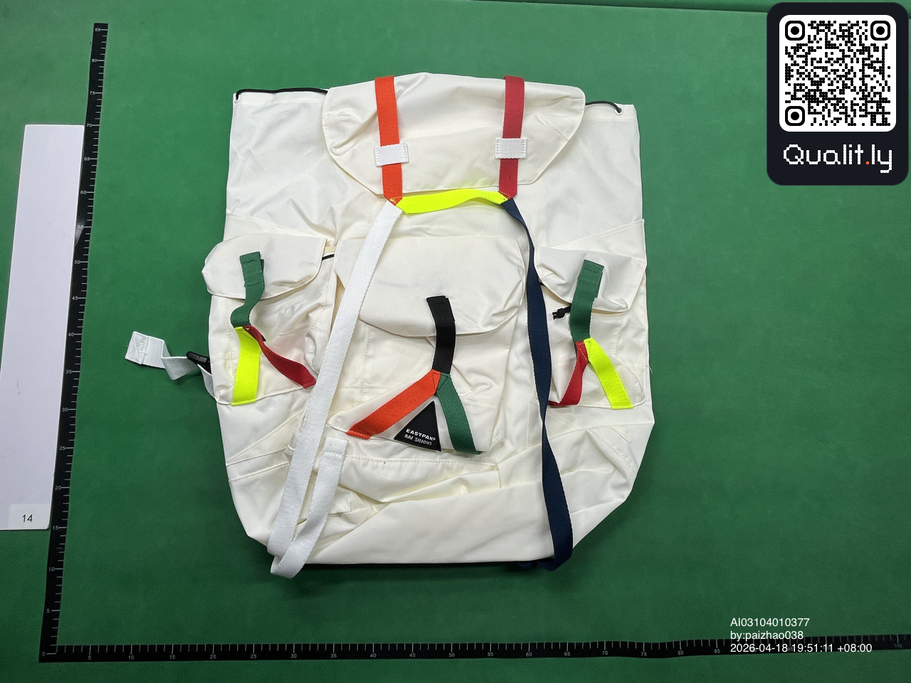 Tasche — QC-Foto 1 von 6