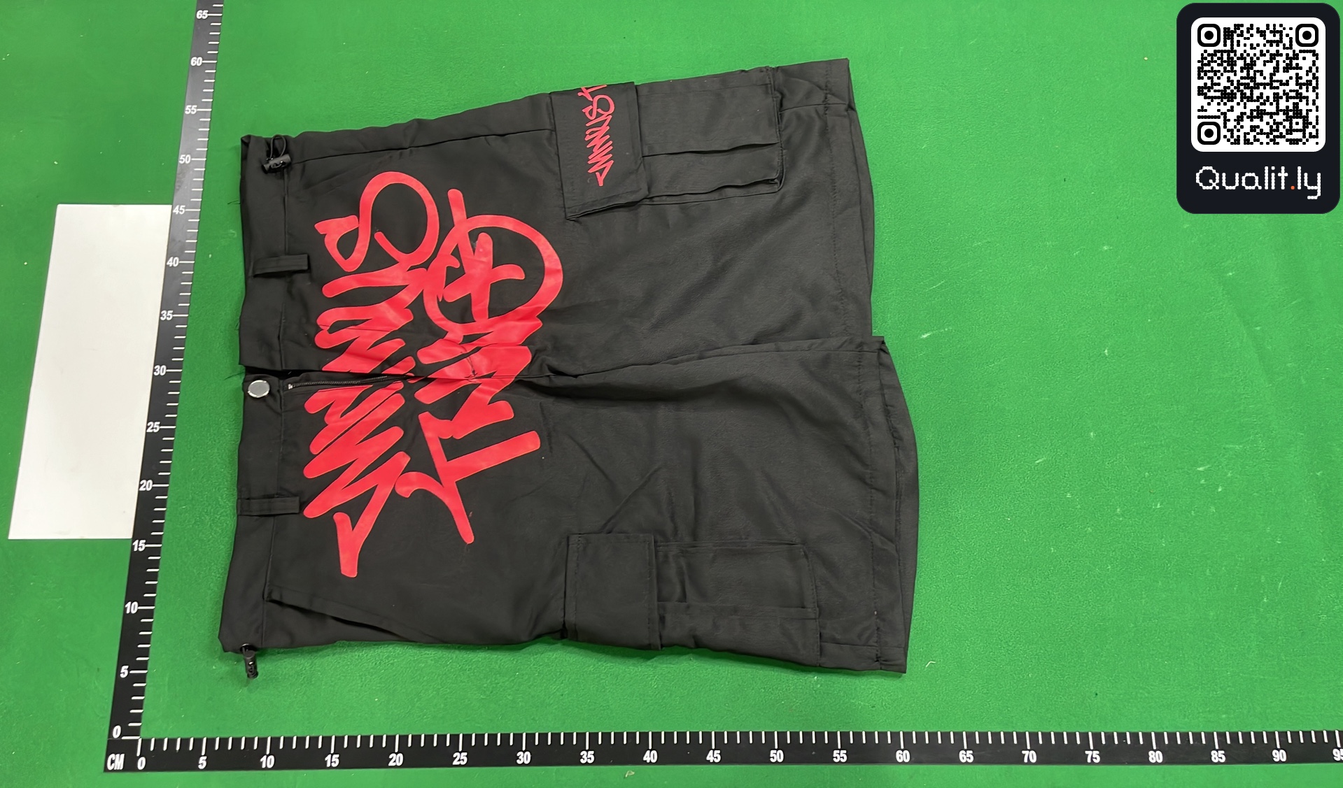 Shorts QC photo 2 of 8