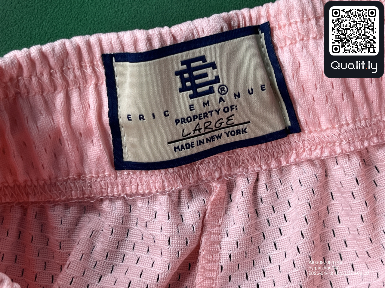 Shorts QC photo 1 of 34