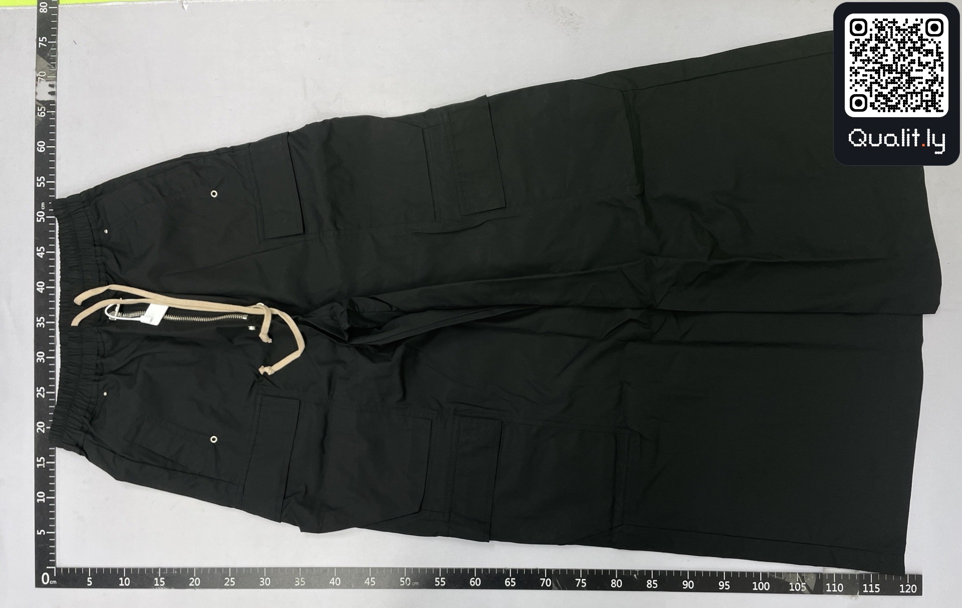 Pants QC photo 3 of 66