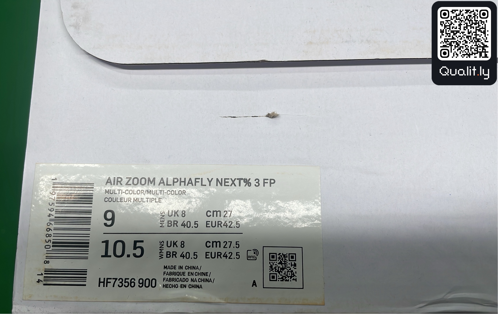 Sneakers — foto QC 2 di 6