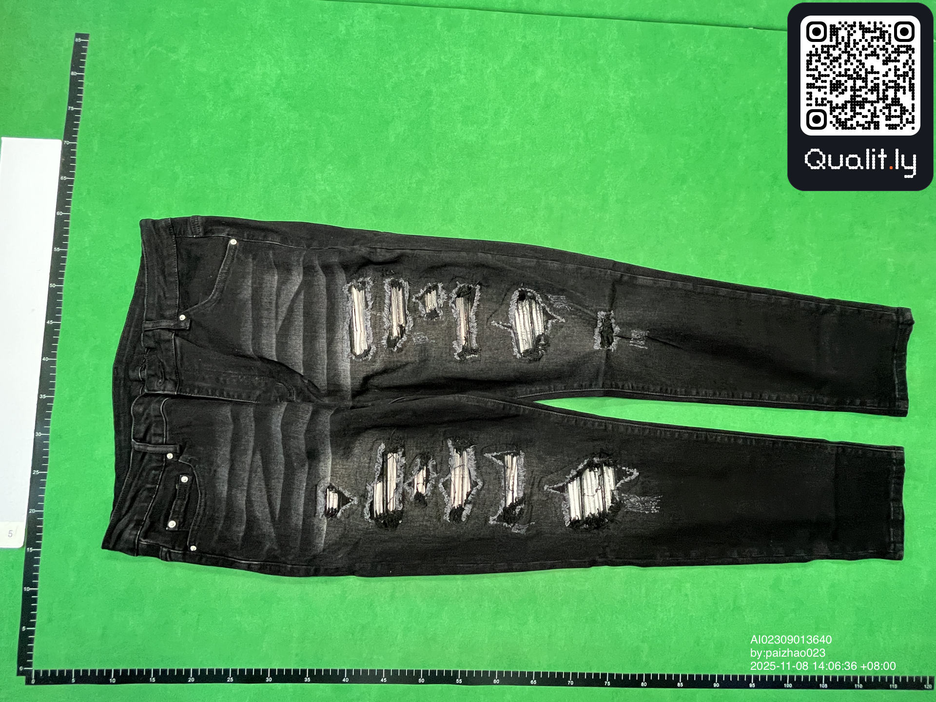 Jeans — QC-Foto 3 von 4