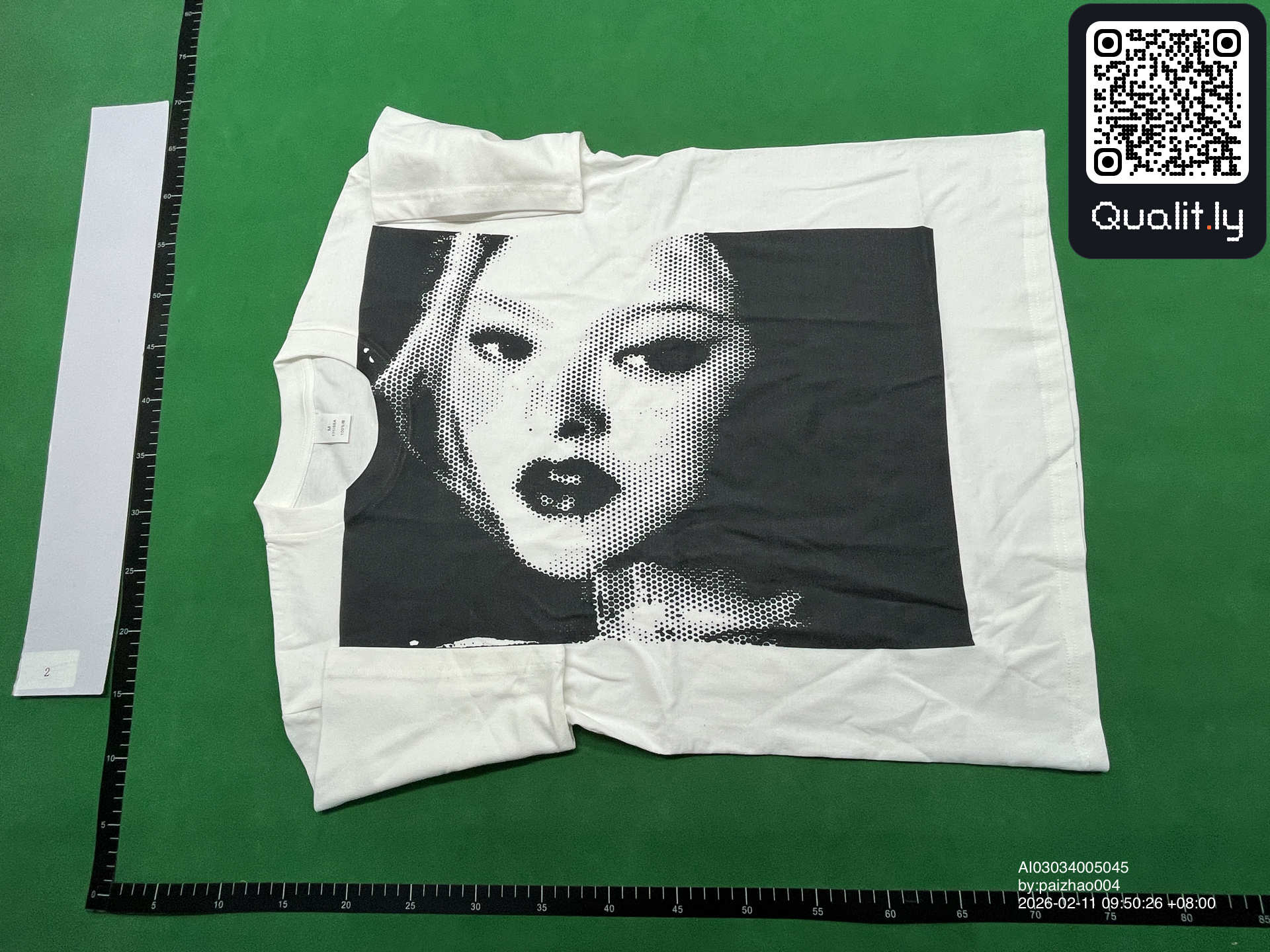 T-shirt — photo QC 3 sur 4