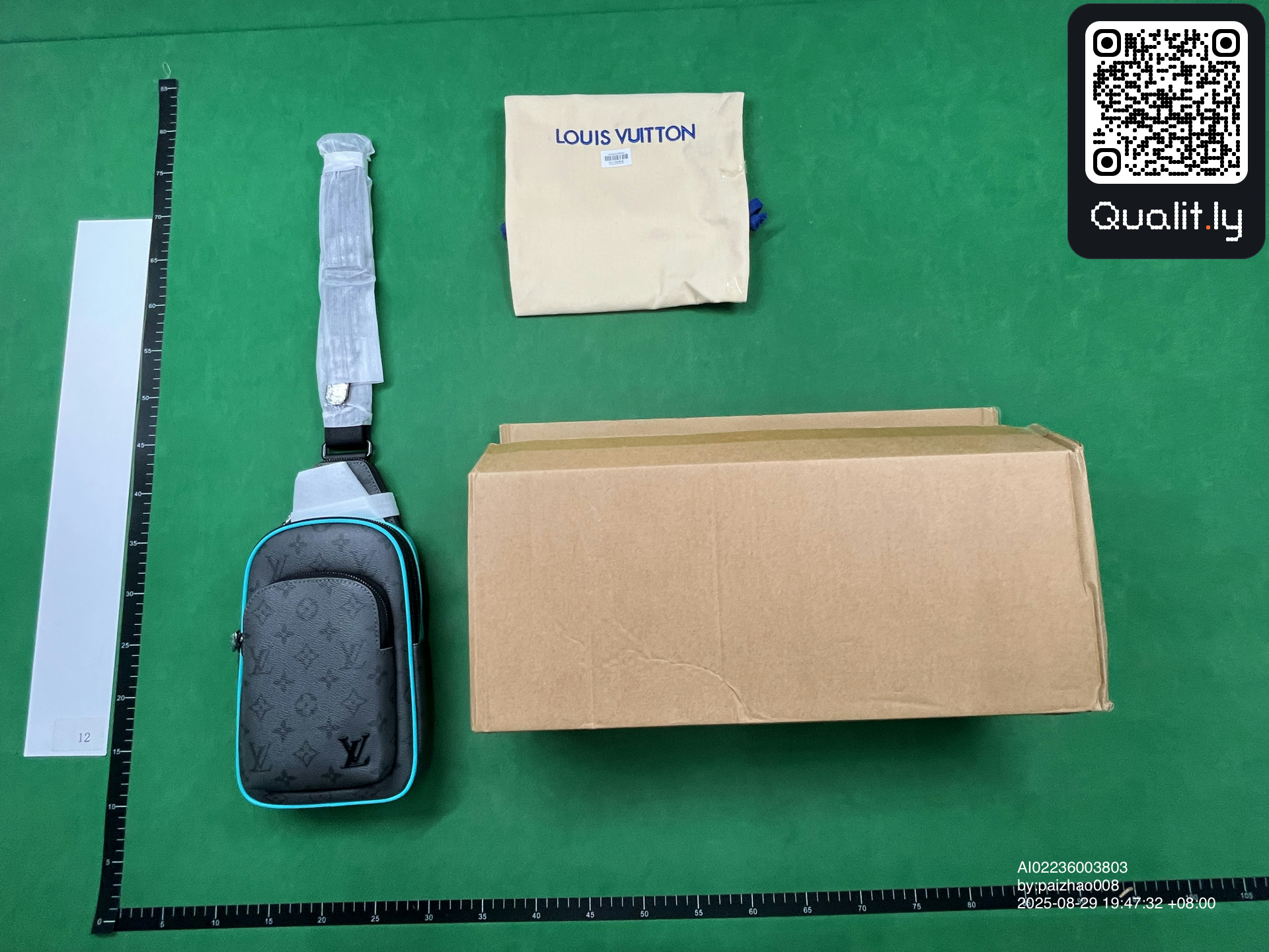 Tasche — QC-Foto 1 von 23