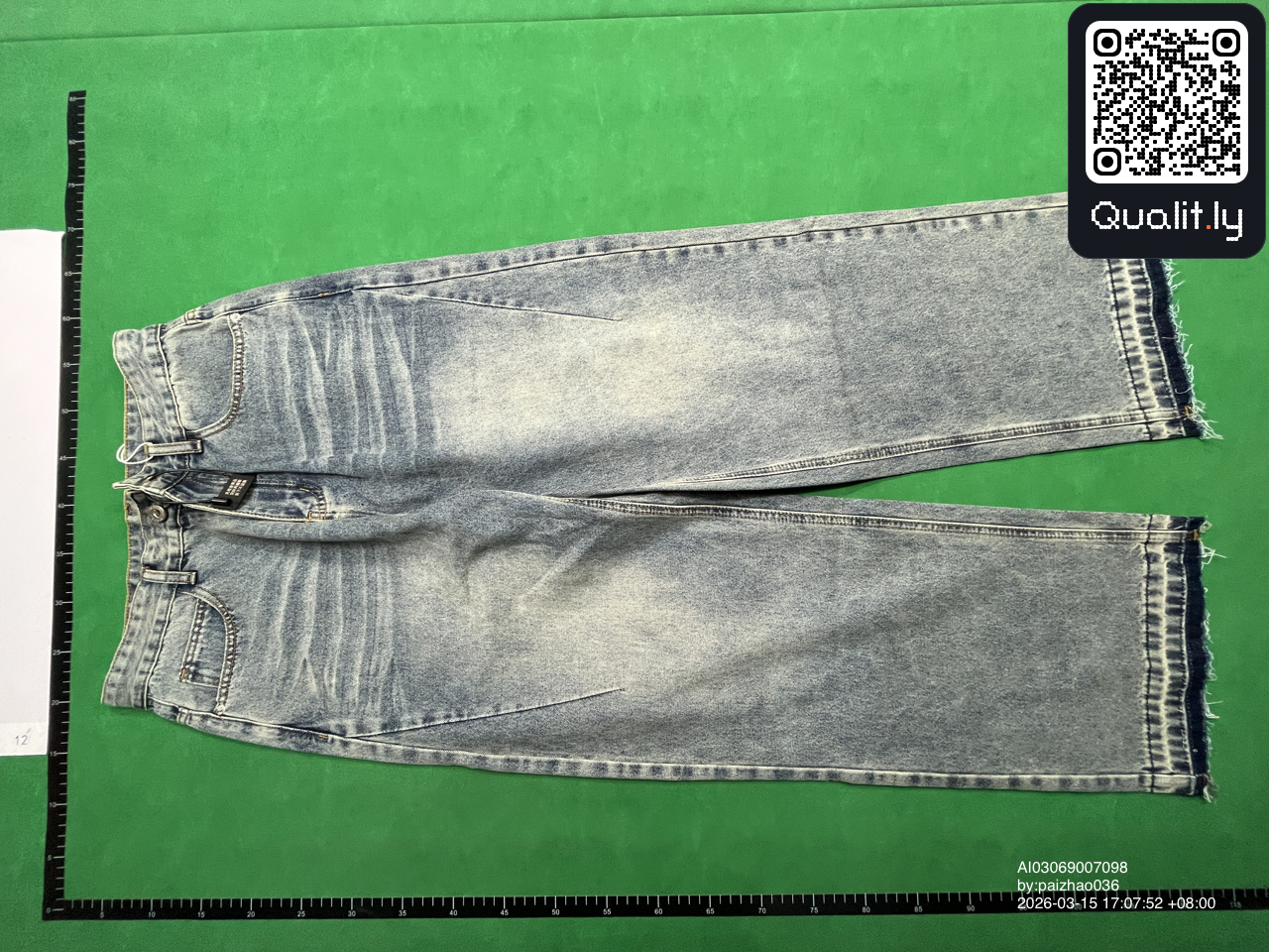 Blugi — fotografie QC 3 din 18