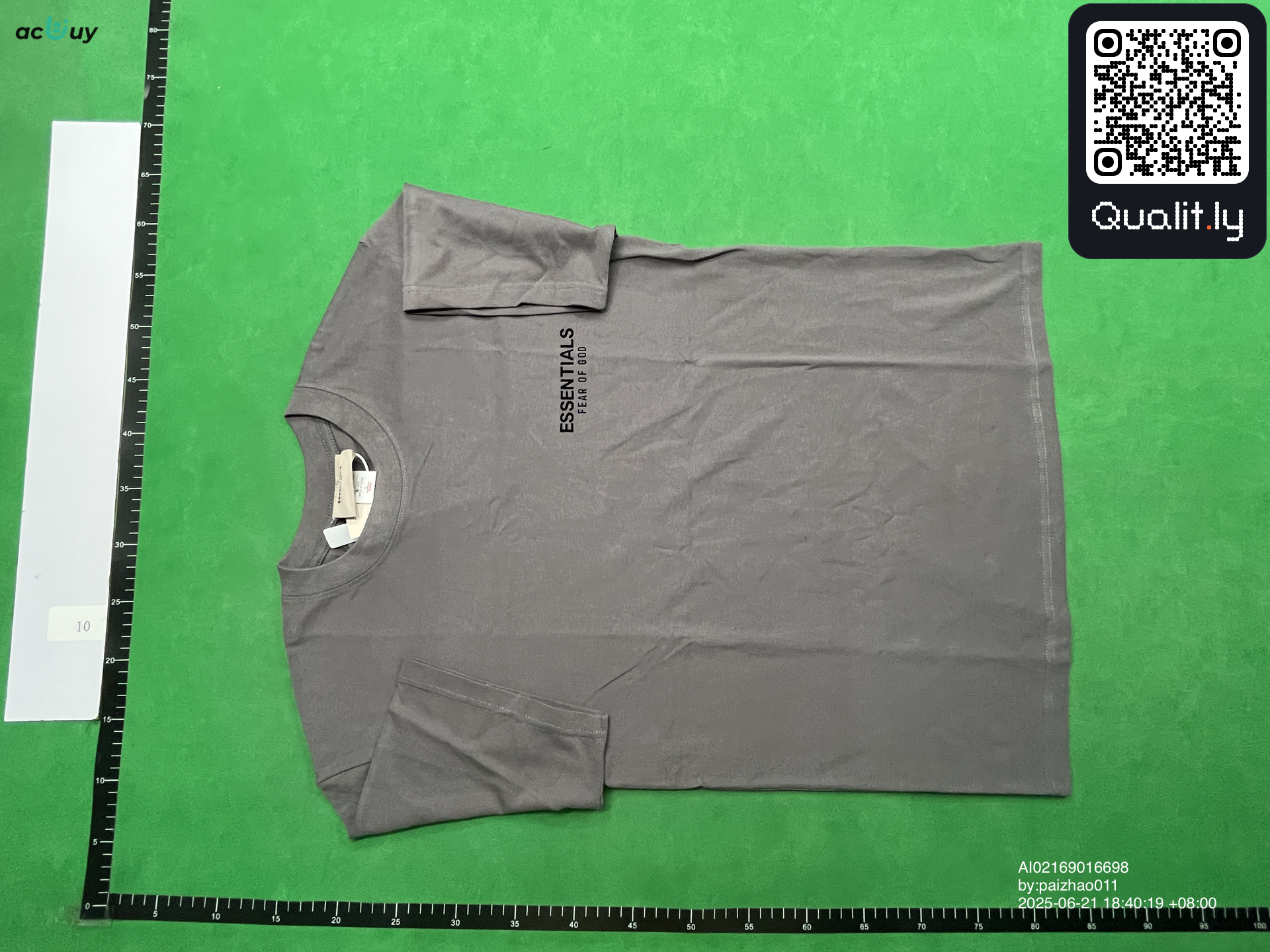 T-shirt QC photo 3 of 4