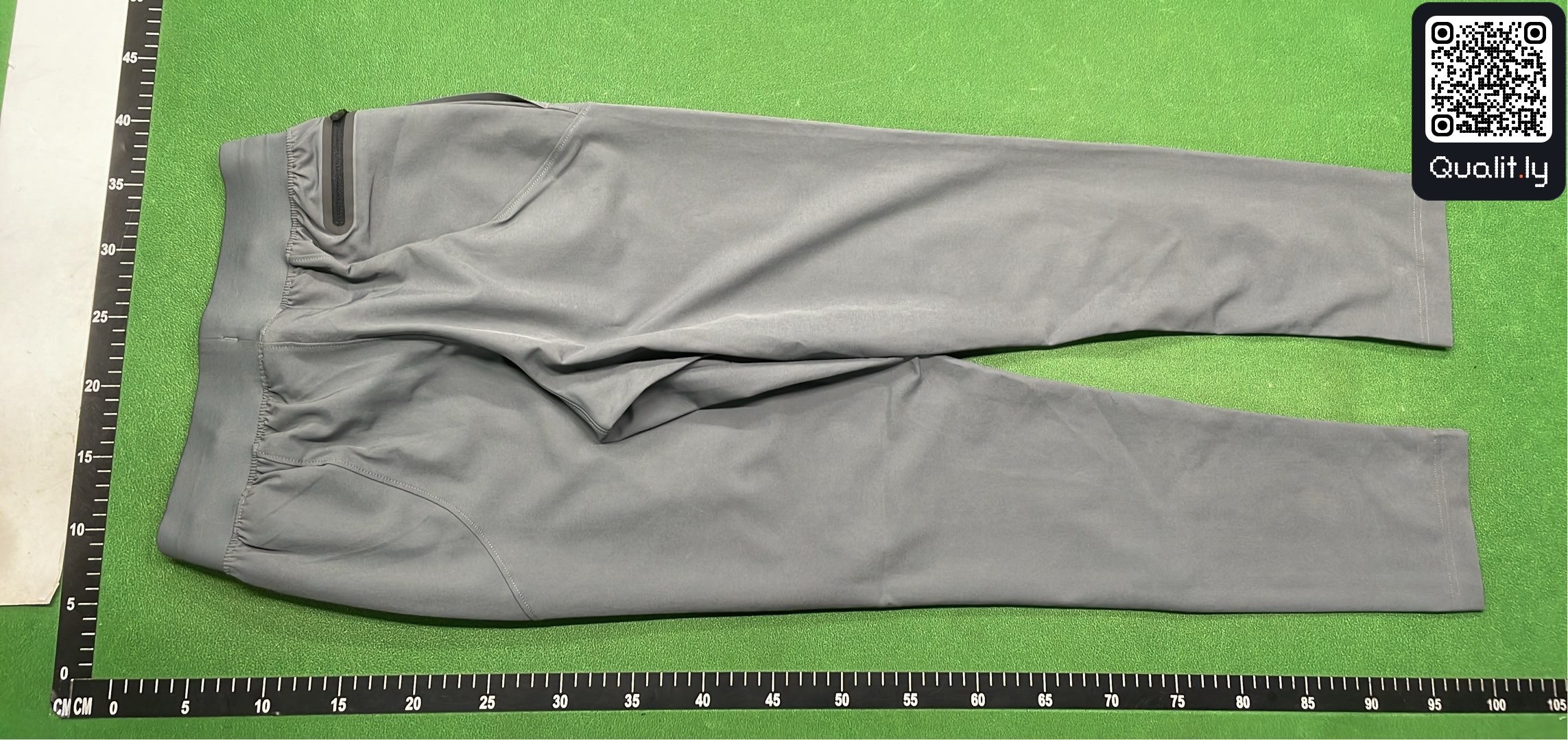 Byxor — QC-foto 3 av 4
