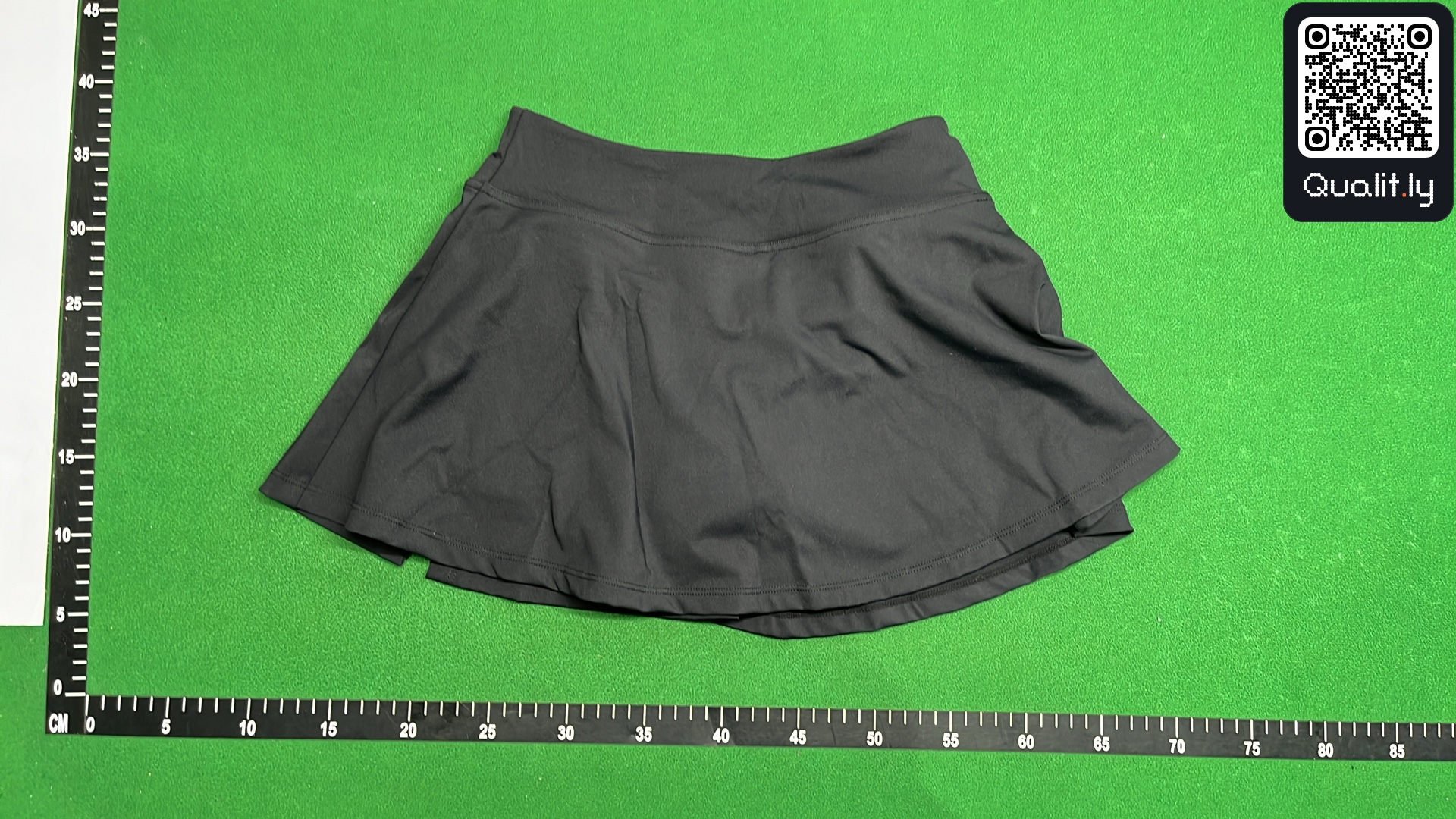 Pants QC photo 3 of 4