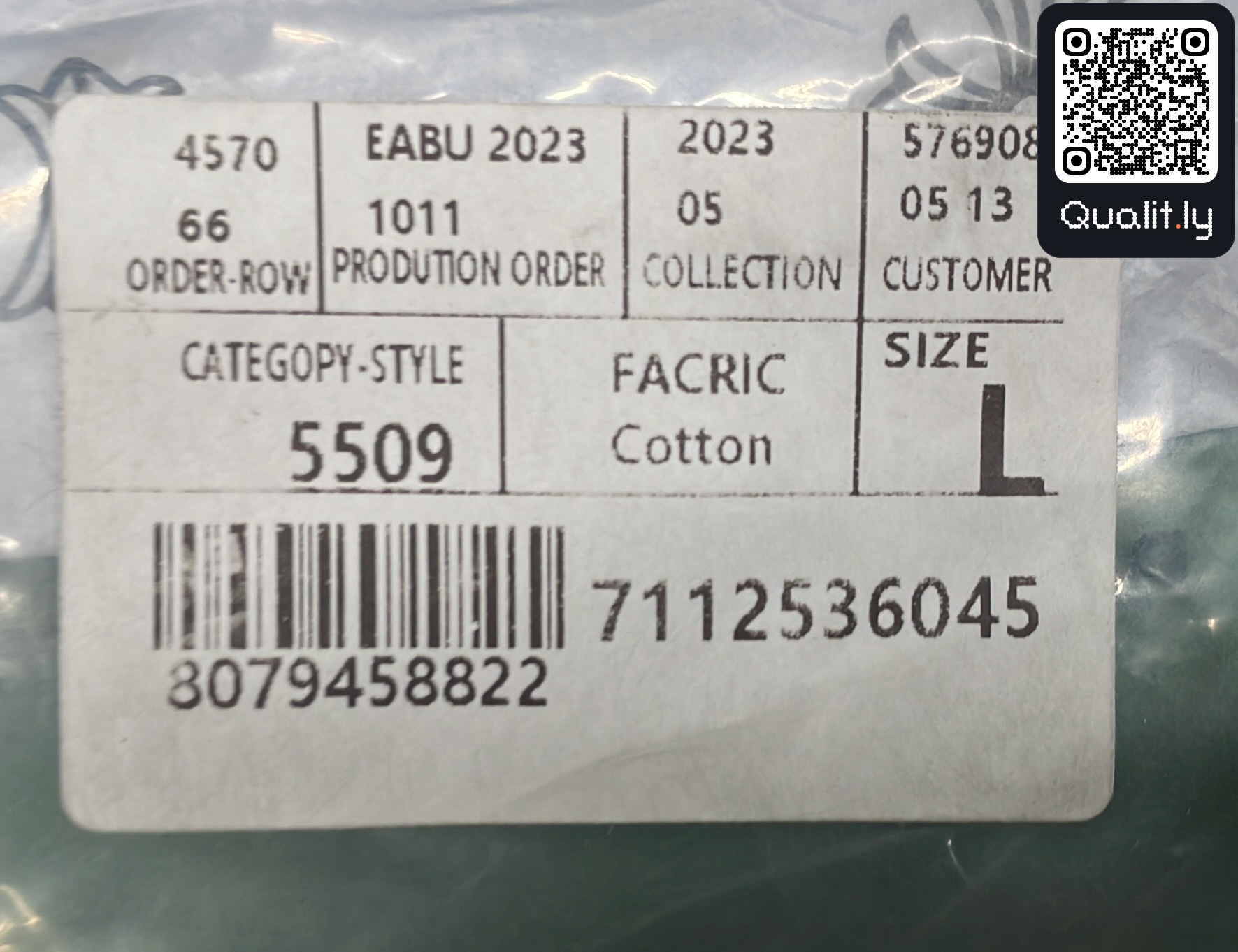 Hoodie — QC-foto 1 av 123