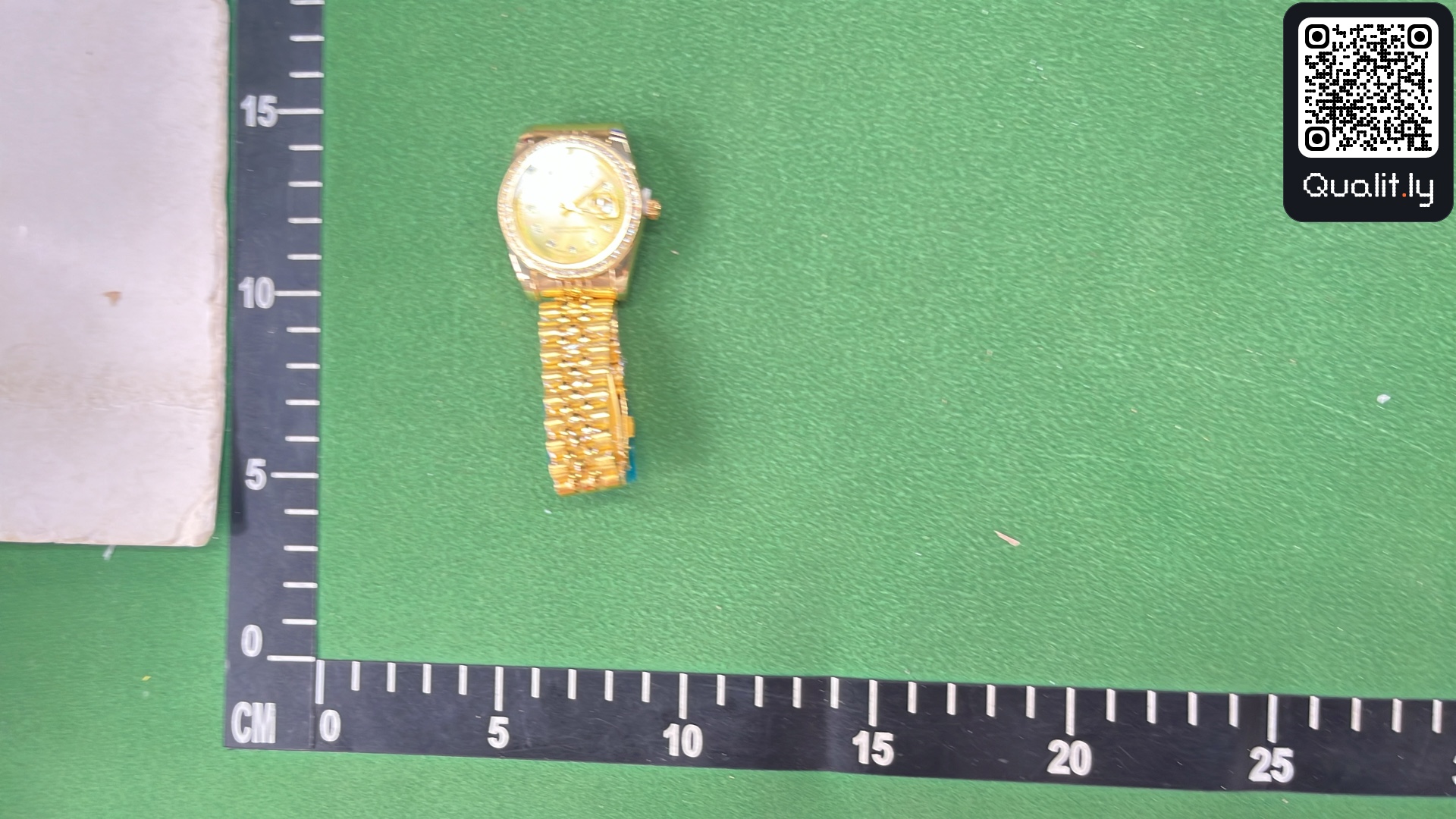 Horloge — QC-foto 1 van 6
