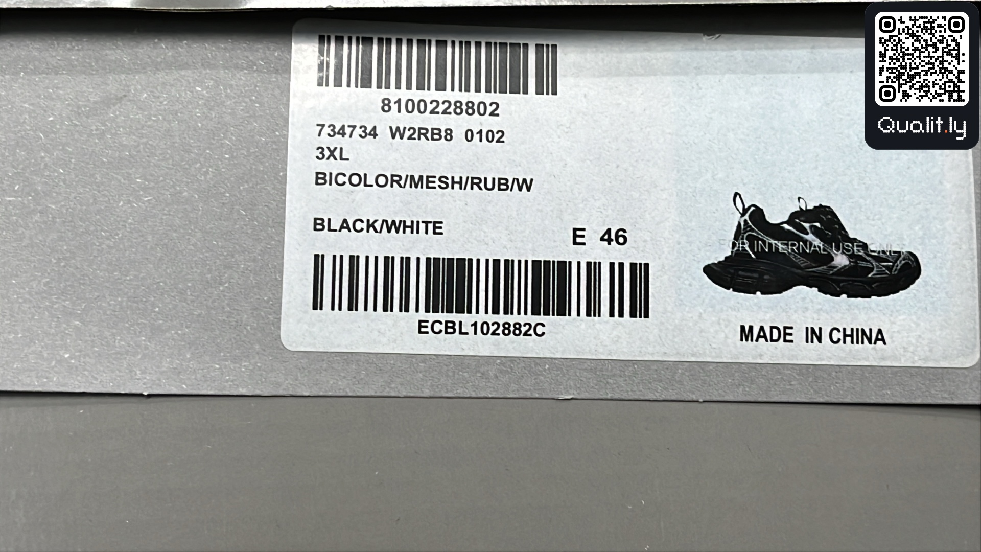 Sneakers QC photo 2 of 28