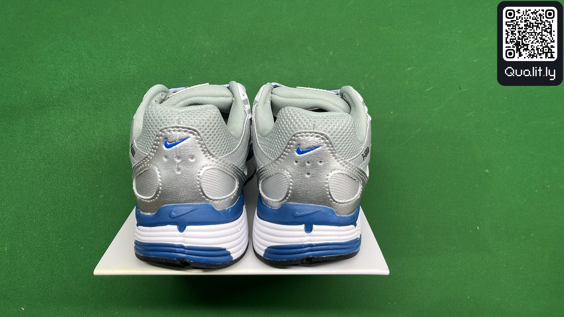 Sneakers QC photo 3 of 6